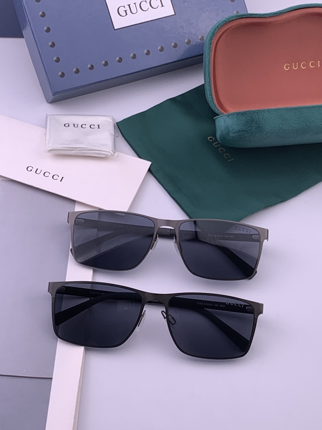 GUCCI 男款炫彩飞行员偏光太阳镜 ❤️材质：高清尼龙加厚卡槽高清偏光镜片 🌹无边框镜架💕颜👍型号：G