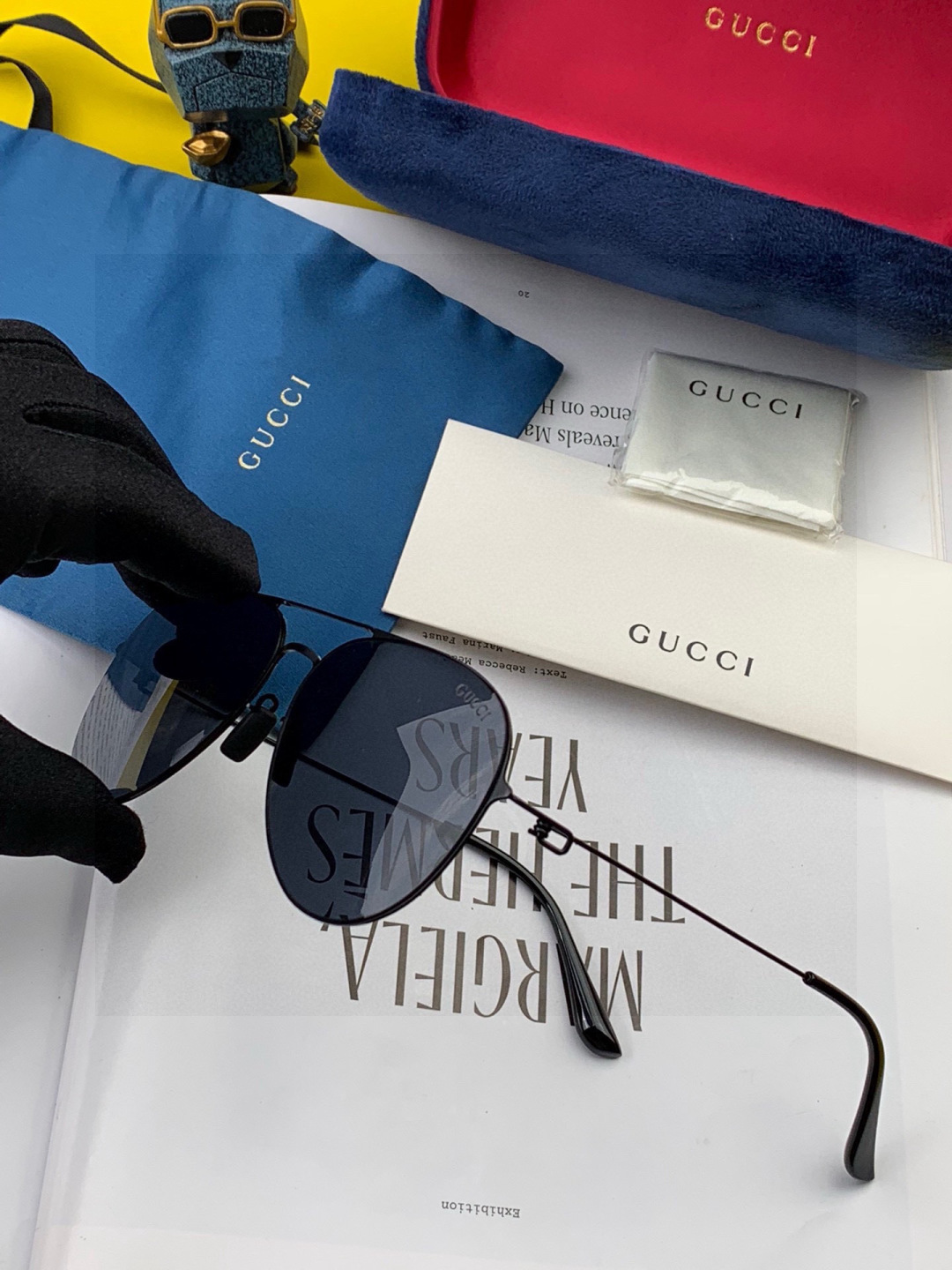 GUCCI-2025新款男情女侣款太阳iP电镀不永褪色 卖点：超轻有超弹性整幅眼镜无丝螺重要的是压不坏 