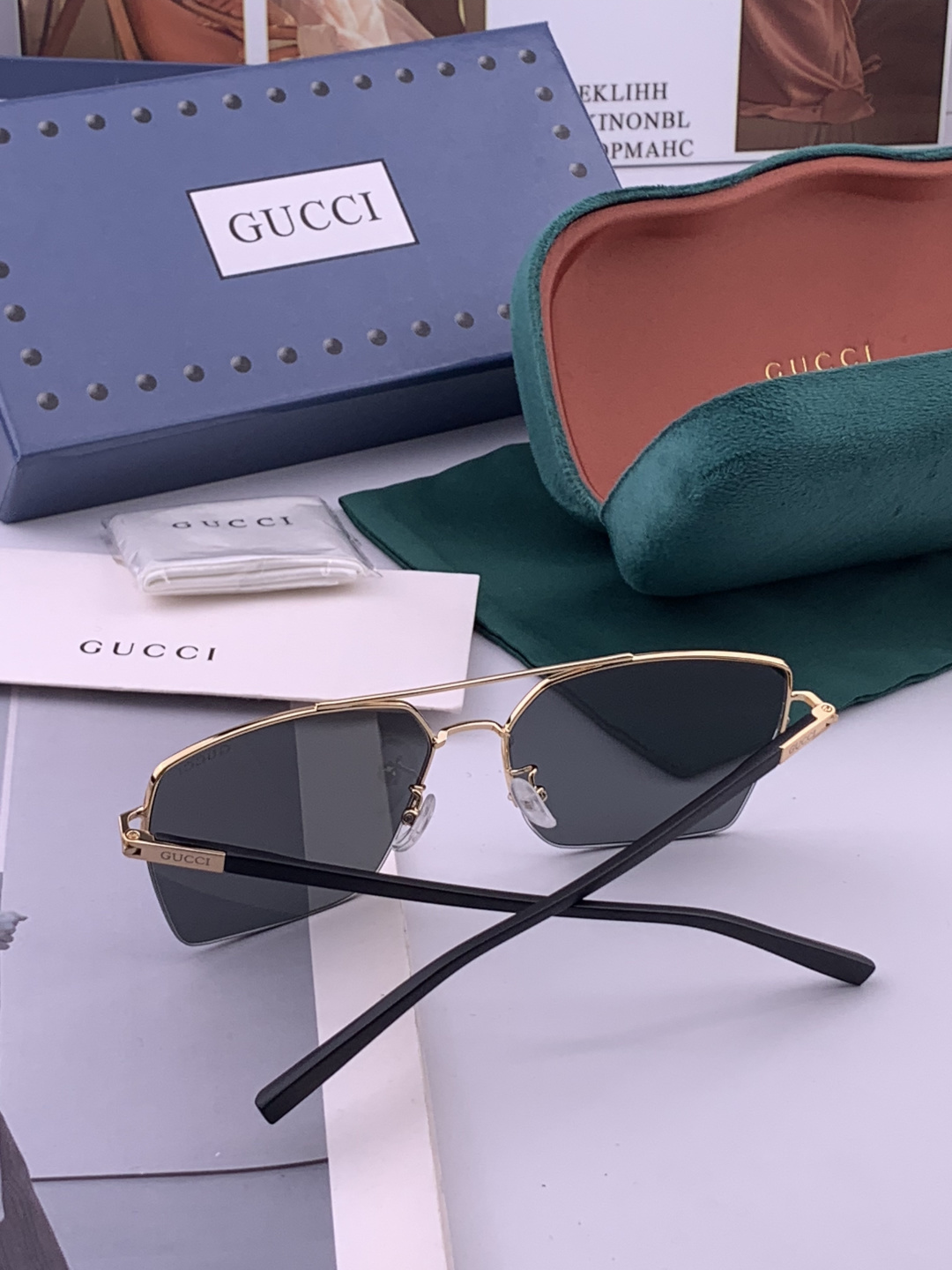 GUCCI 男款炫彩飞行员偏光太阳镜 ❤️材质：高清尼龙加厚卡槽高清偏光镜片 🌹无边框镜架💕颜👍型号：G