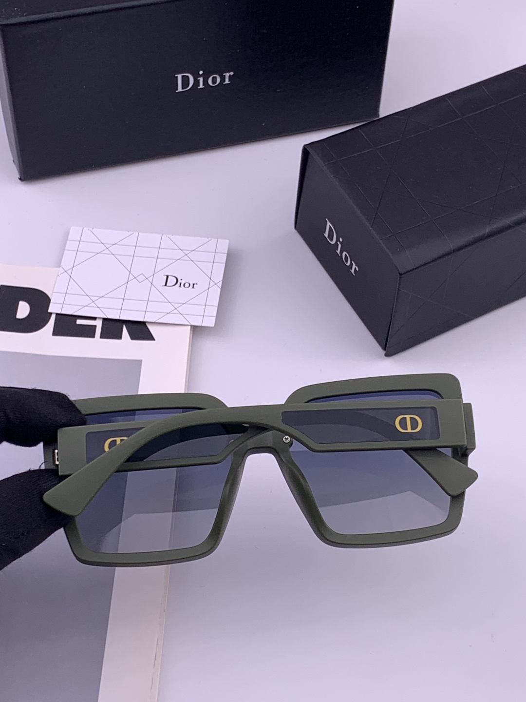 🔺 【DIOR-迪奥】开春新款 潮流爆款 时尚方框偏光太阳镜 高品质 佩戴舒适 网红潮款墨镜 女士高清偏