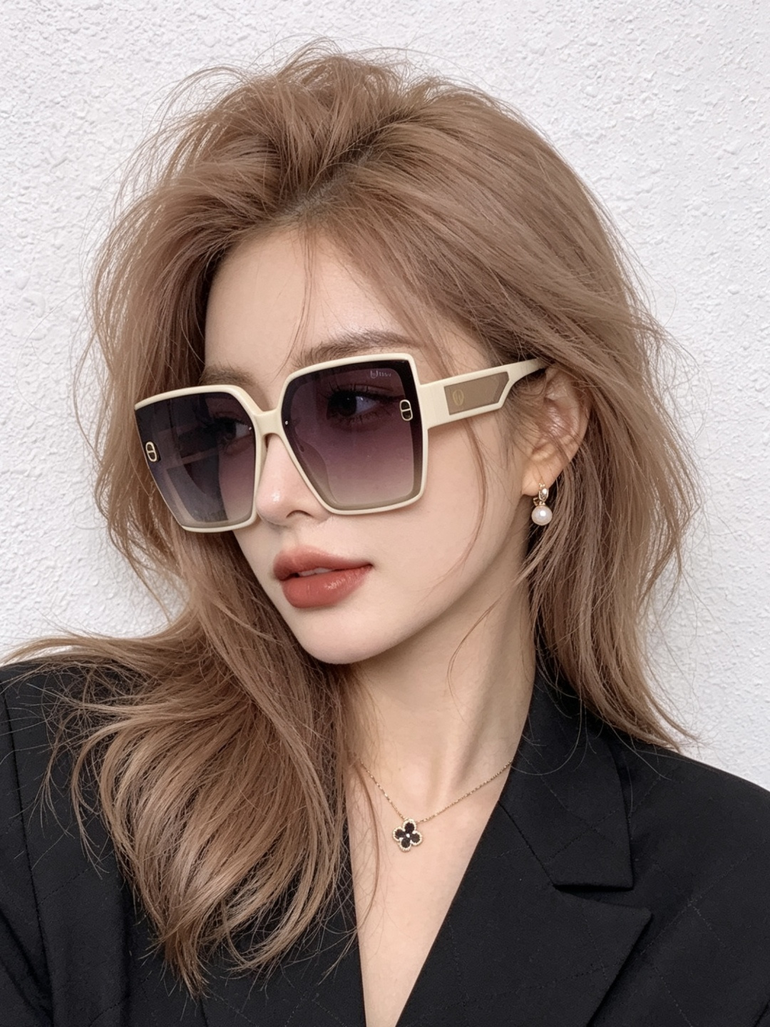 🔺 【DIOR-迪奥】开春新款 潮流爆款 时尚方框偏光太阳镜 高品质 佩戴舒适 网红潮款墨镜 女士高清偏