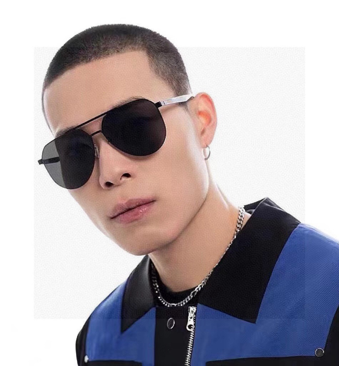 ♦️ GUCCI 新款男女情侣款太阳镜多边形墨镜iP电镀永不褪色 超轻超有弹性整幅眼镜无螺丝重要的是压不