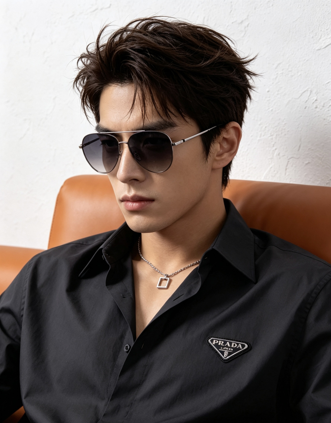 GUCCI 男款炫彩飞行员偏光太阳镜 ❤️材质：高清尼龙加厚卡槽高清偏光镜片 🌹无边框镜架💕颜👍型号：G
