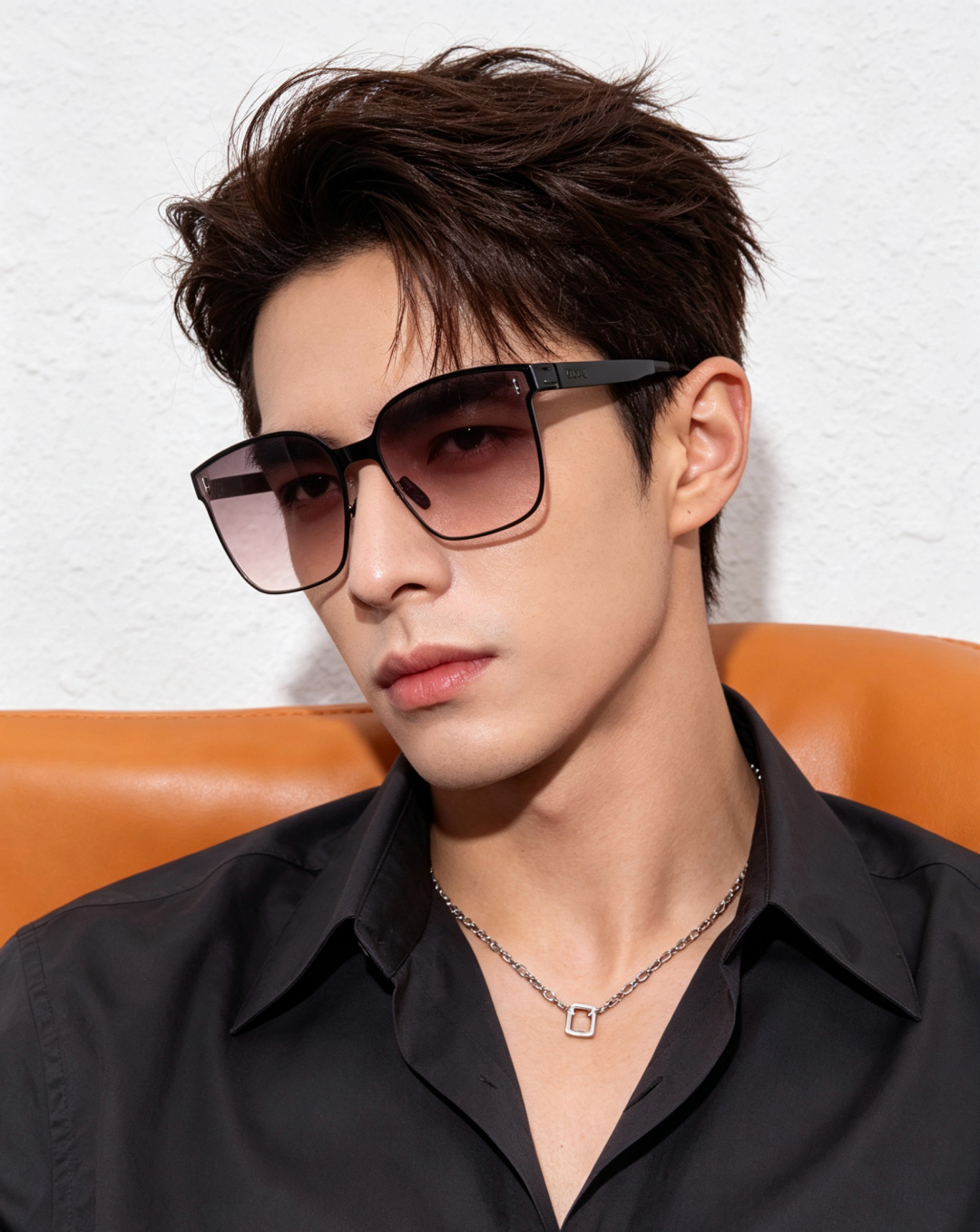 ♦️ GUCCI 新款男女情侣款太阳镜多边形墨镜iP电镀永不褪色 超轻超有弹性整幅眼镜无螺丝重要的是压不