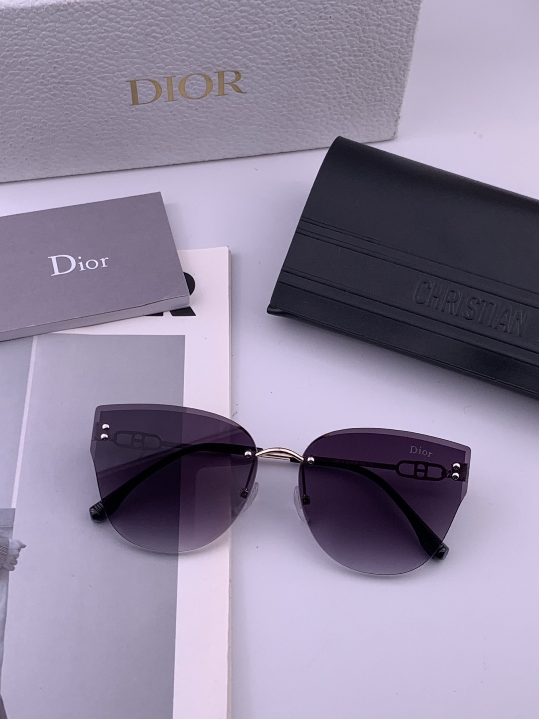 DIOR🌋☔️时尚无框太阳镜镜片 顶级奢侈品[强] 高品质[胜利][亲亲]🍦🍨 [得意] 气质非凡😄 🍫