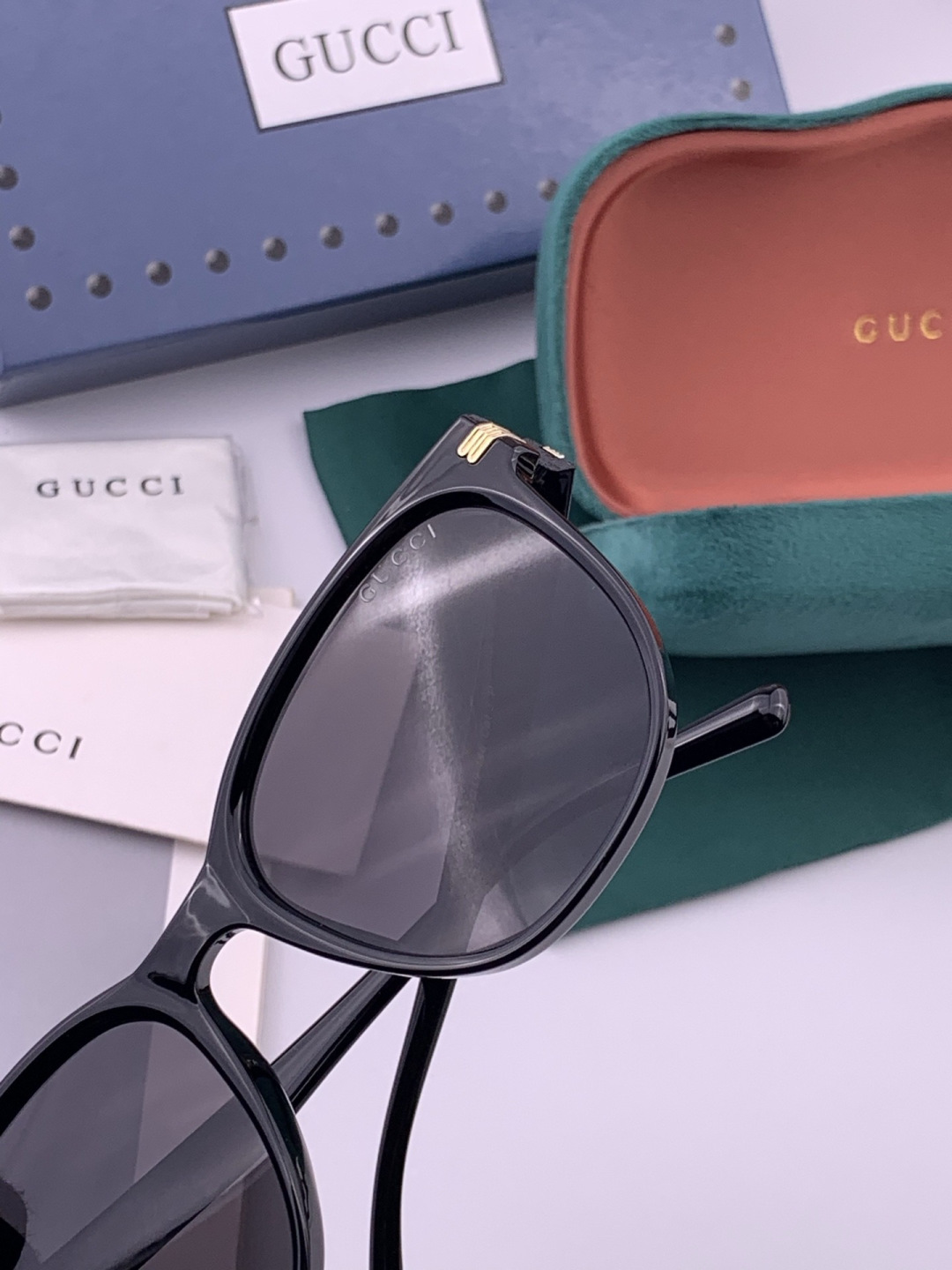 🔺 【GUCCI-偏光太阳镜】开春新款 潮流爆款 时尚方框偏光太阳镜 高品质 佩戴舒适 网红潮款墨镜 女