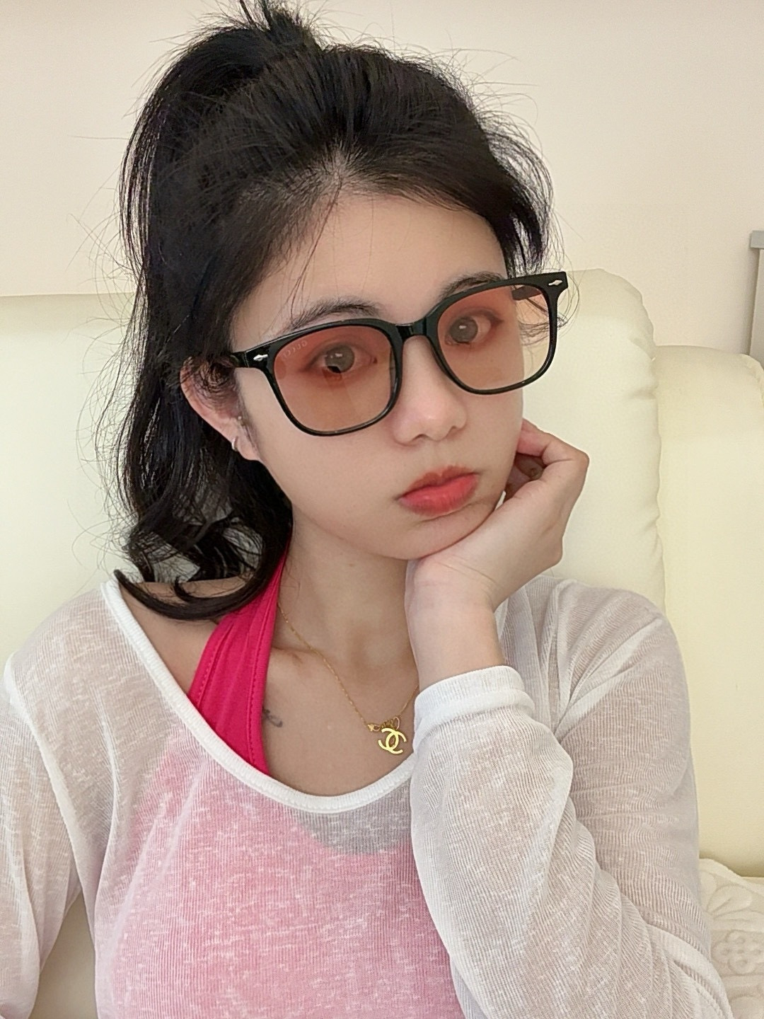 NO:863330,[TR Polarized Series] Couple model Gucci's classic square frame design, regardless of face shape, looks very elegant whether paired with a coat or a dress. High-definition polarized lenses prevent ultraviolet rays. Model G3902 glasses, sunglasses, sunglasses, glasses, gucci, skirts19860909【TR偏光系列】情侣款 Gucci经典的方框设计,不挑脸型,无论搭配大衣还是连衣裙都非常显气质高清偏光镜片预防紫外线 型号G3902眼镜墨镜太阳镜,眼镜,gucci,skirts,glasses