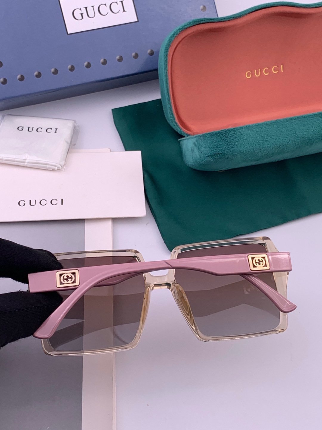 新款！新款出货！女士高清加厚偏光太阳镜🕶️ 🎉💍新款GUCCI偏光太阳镜[得意]开车驾驶镜时尚墨镜💐💐🌸