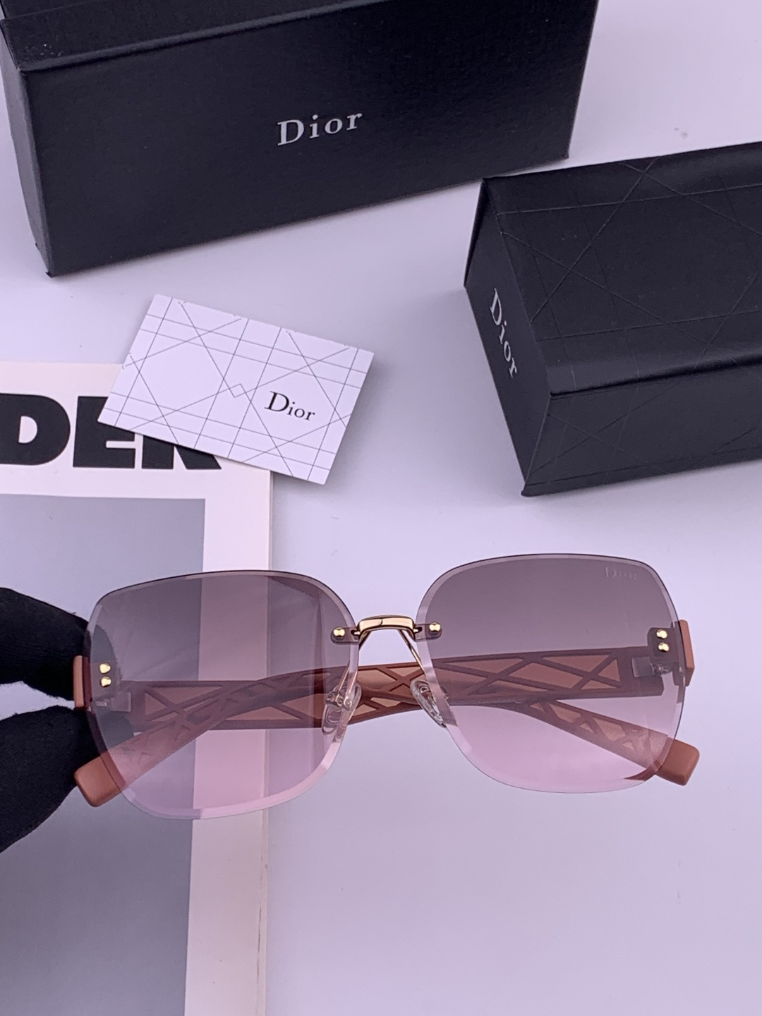 🔺 【DIOR-迪奥尼龙偏光太阳镜】开春新款 潮流爆款 时尚方框偏光太阳镜 高品质 佩戴舒适 网红潮款墨