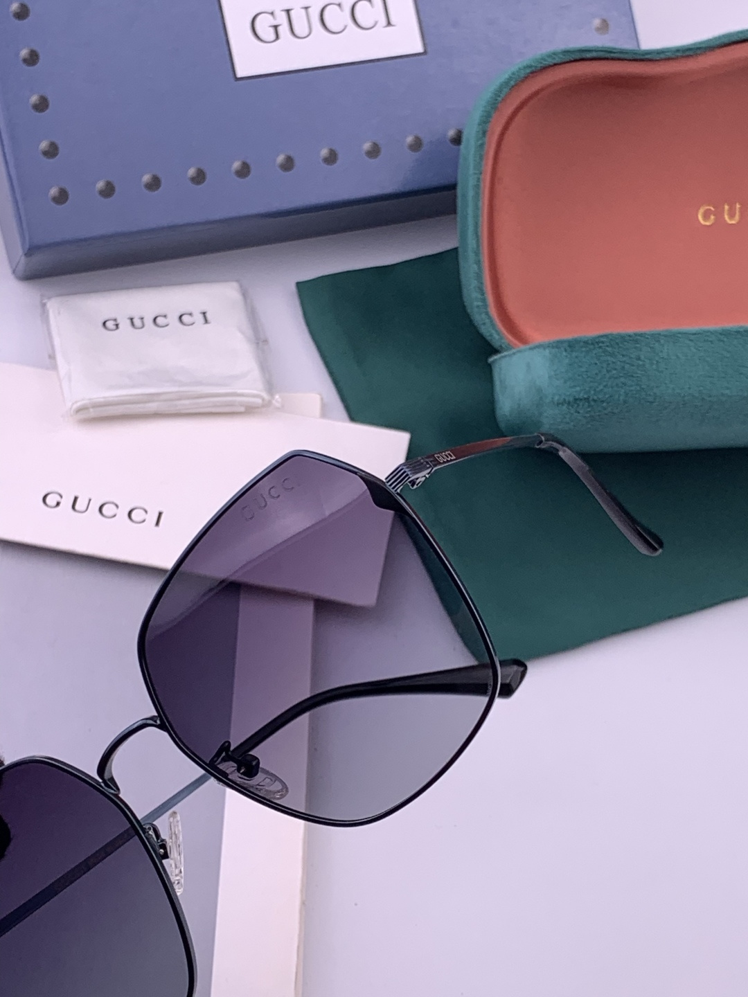 GUCCI-古驰意大利进口🇮🇹时尚潮流奢华装饰太阳眼镜 高清太阳镜明星海报款 超高复杂工艺 立体质感十足