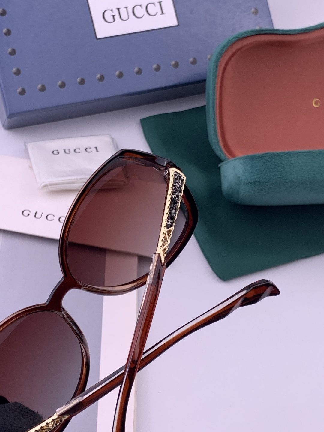 🔺 【GUCCI-偏光太阳镜】开春新款 潮流爆款 时尚圆框偏光太阳镜 高品质 佩戴舒适 网红潮款墨镜 女