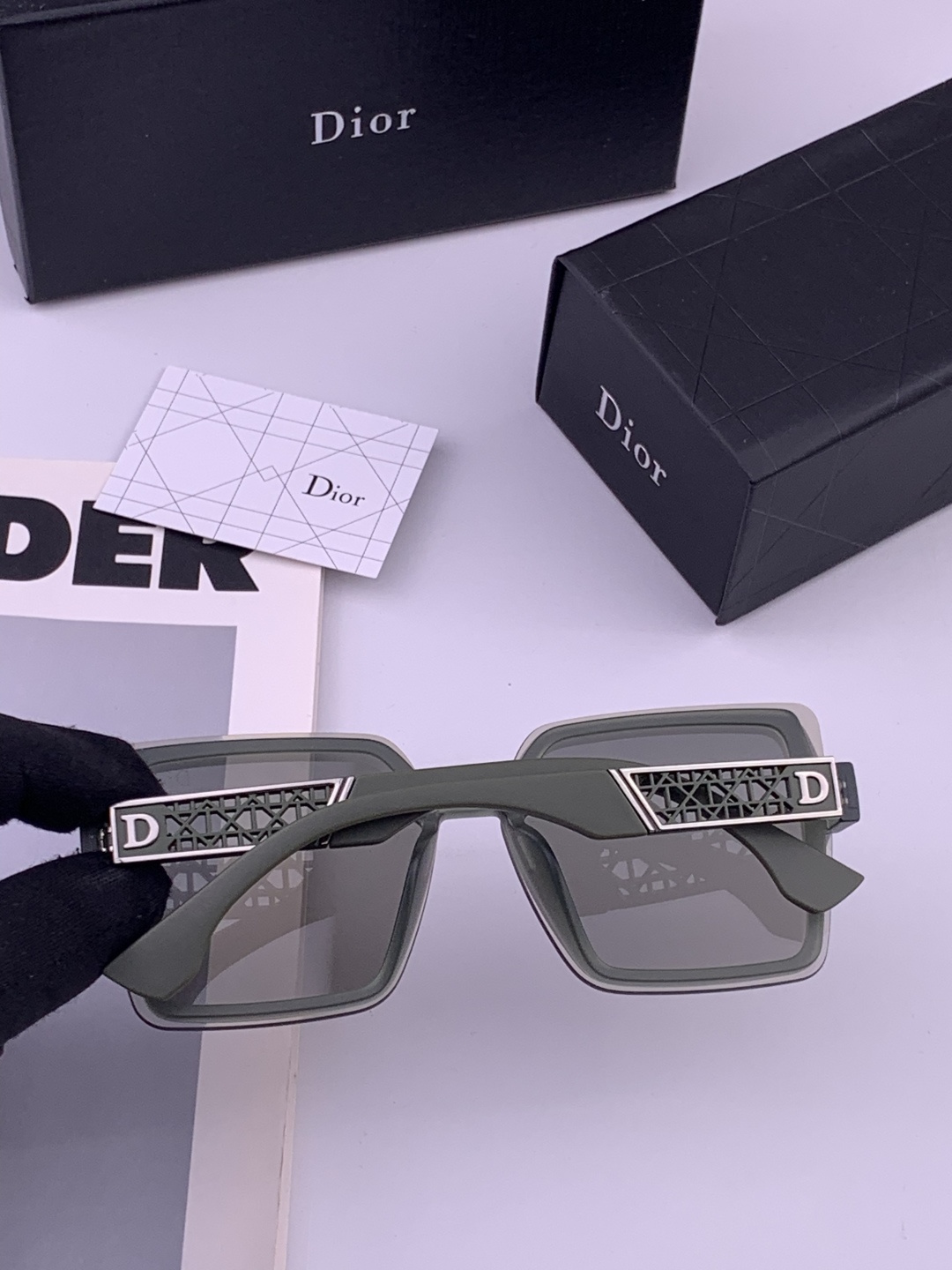 🔺 【DIOR-迪奥】开春新款 潮流爆款 时尚方框尼龙太阳镜 高品质 佩戴舒适 网红潮款墨镜 女士高清尼