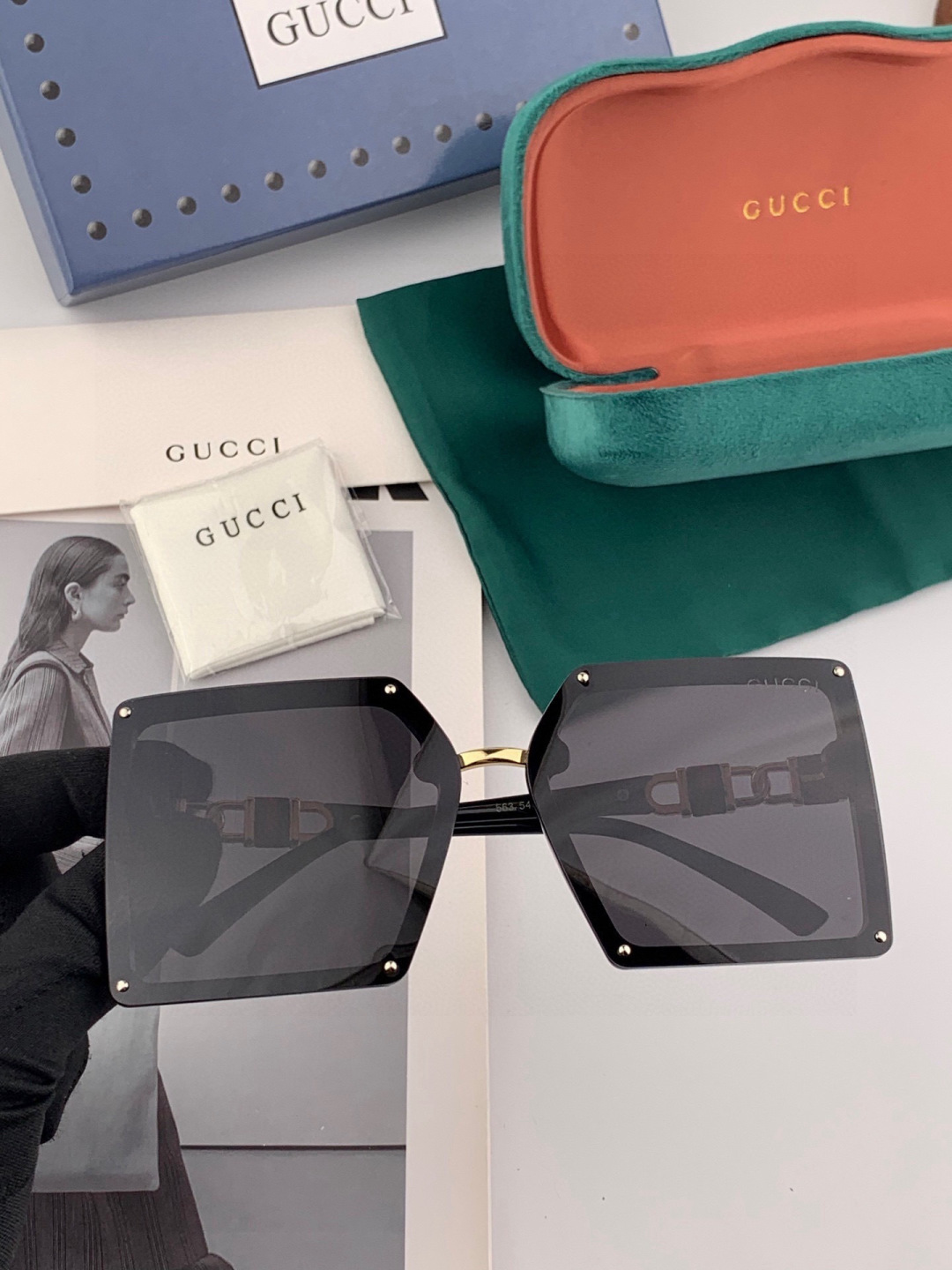 【TR偏光系列】Gucci   经典的方框设计，不挑脸型，无论搭配大衣还是连衣裙都非常显气质偏光镜片预防