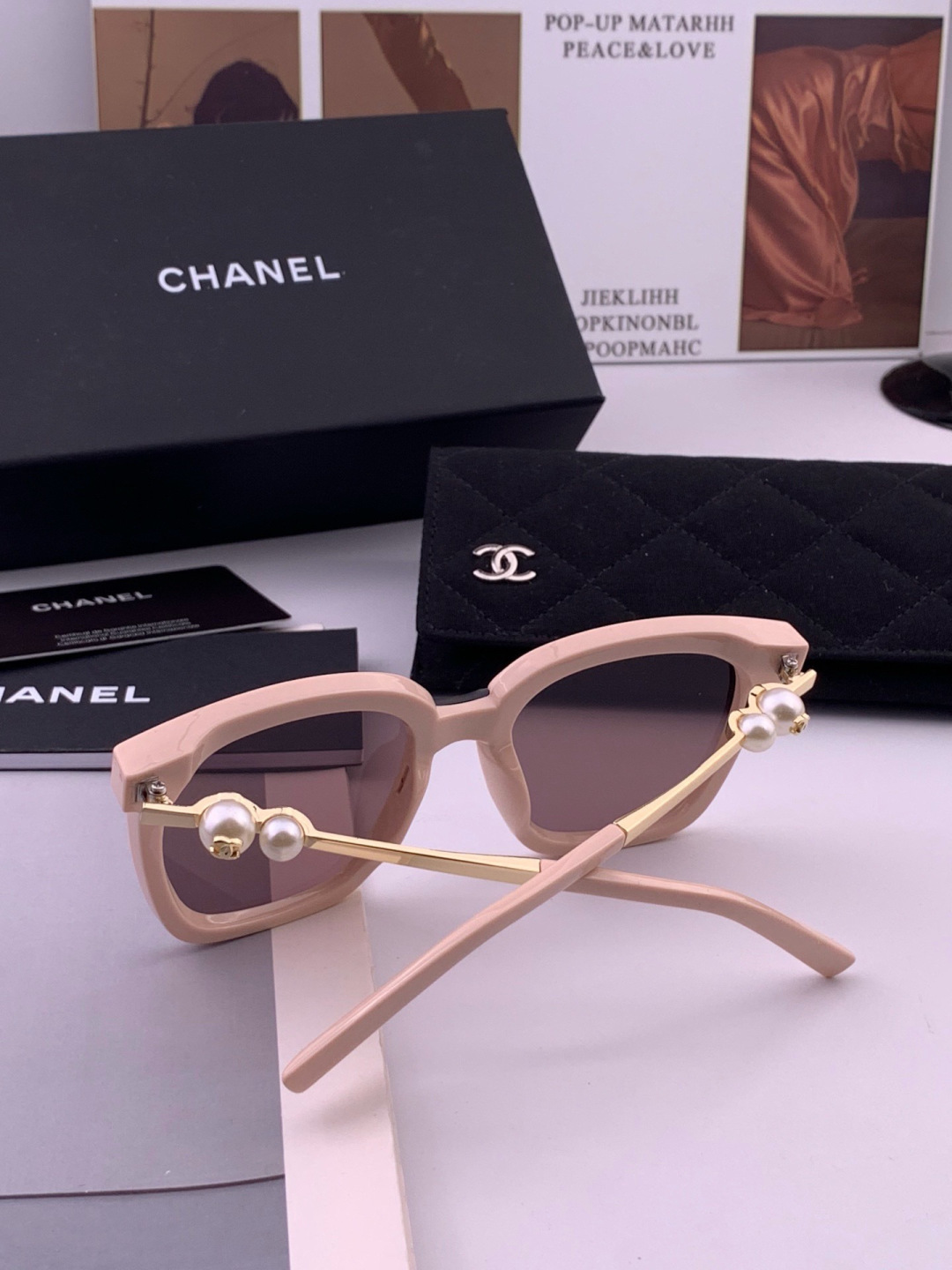 🔺CHANEL🔻官方早春新款，众多明星同款[色]香奈儿‼️‼️新款大框墨镜 ，🌈🌈宝丽来超清太阳镜🔝🔝型