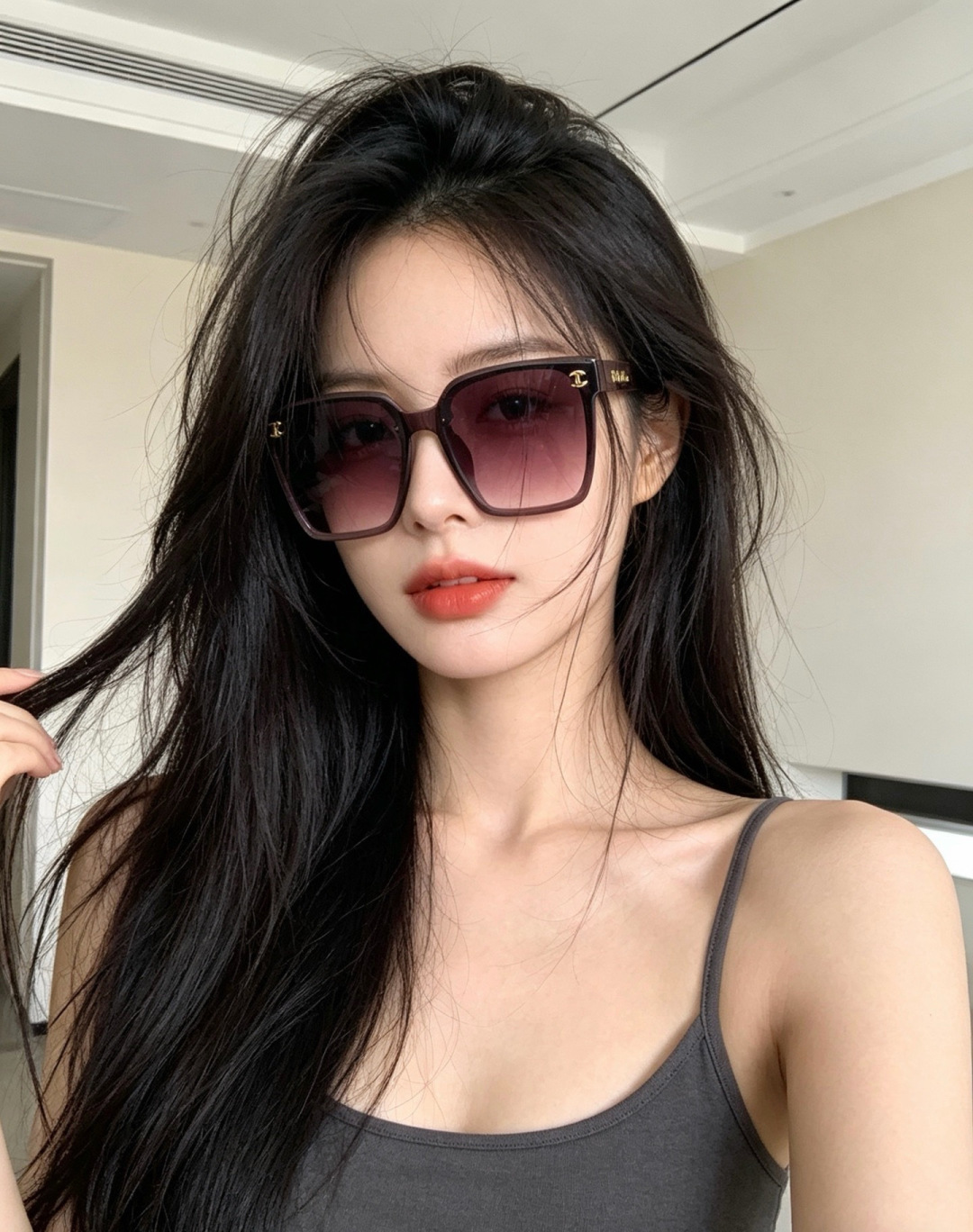 🔺CHANEL🔻官方早春新款，众多明星同款[色]香奈儿‼️‼️新款大框墨镜 ，🌈🌈宝丽来超清太阳镜🔝🔝型