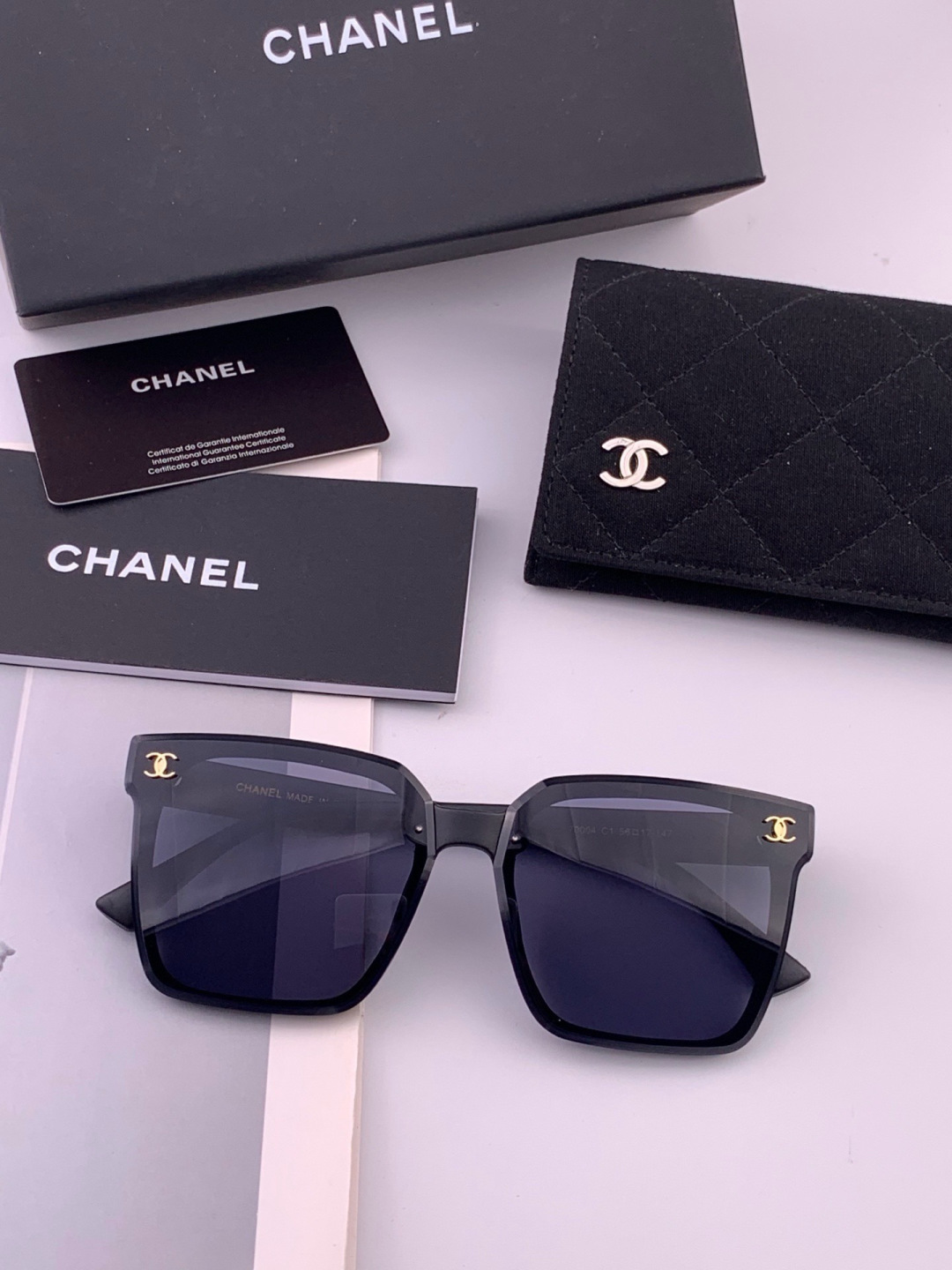 🔺CHANEL🔻官方早春新款，众多明星同款[色]香奈儿‼️‼️新款大框墨镜 ，🌈🌈宝丽来超清太阳镜🔝🔝型