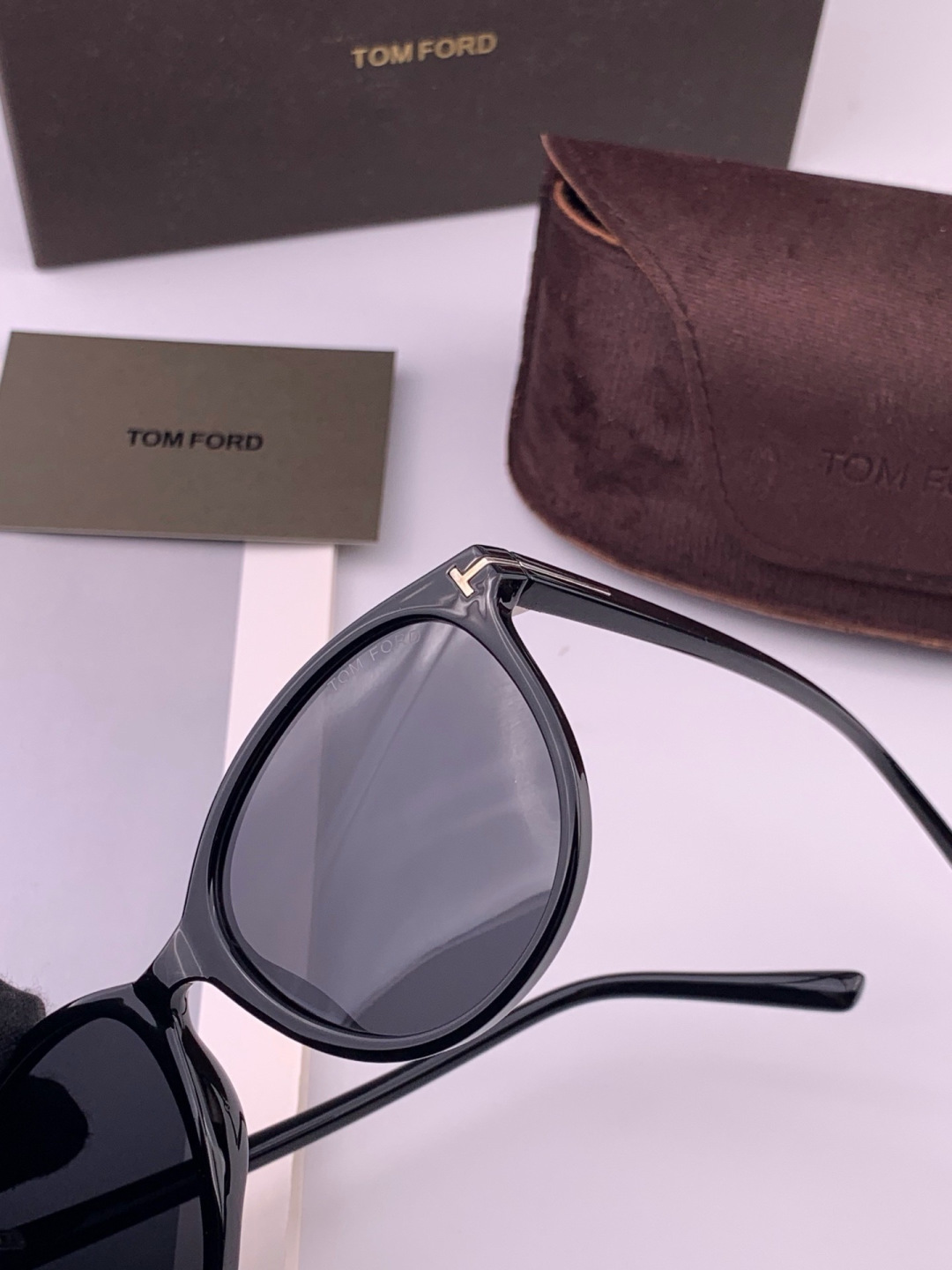 【TOMFORD】汤姆福特 爆款来袭！经典火爆作品 重磅出击 ！超经典偏光眼镜，时刻展现时尚大牌风范！我