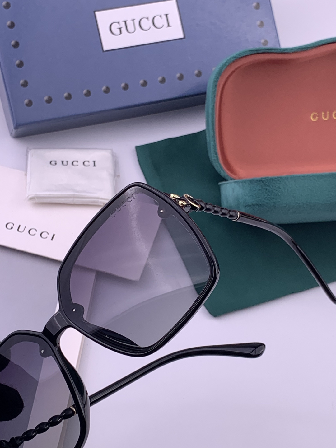 🔺 【GUCCI-偏光太阳镜】开春新款 潮流爆款 时尚圆框偏光太阳镜 高品质 佩戴舒适 网红潮款墨镜 女