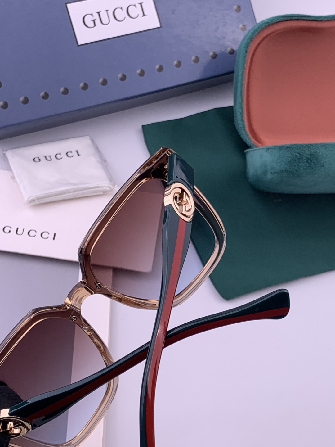 🔺 【GUCCI】开春新款 潮流爆款 时尚方框太阳镜 高品质 佩戴舒适 网红潮款墨镜 型号：G1620