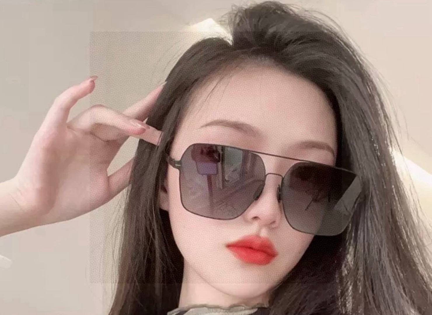 GUCC*  新款男女情侣款太阳iP电镀永不褪色 卖点：超轻超有弹性整幅眼镜无螺丝重要的是压不坏、镜片：