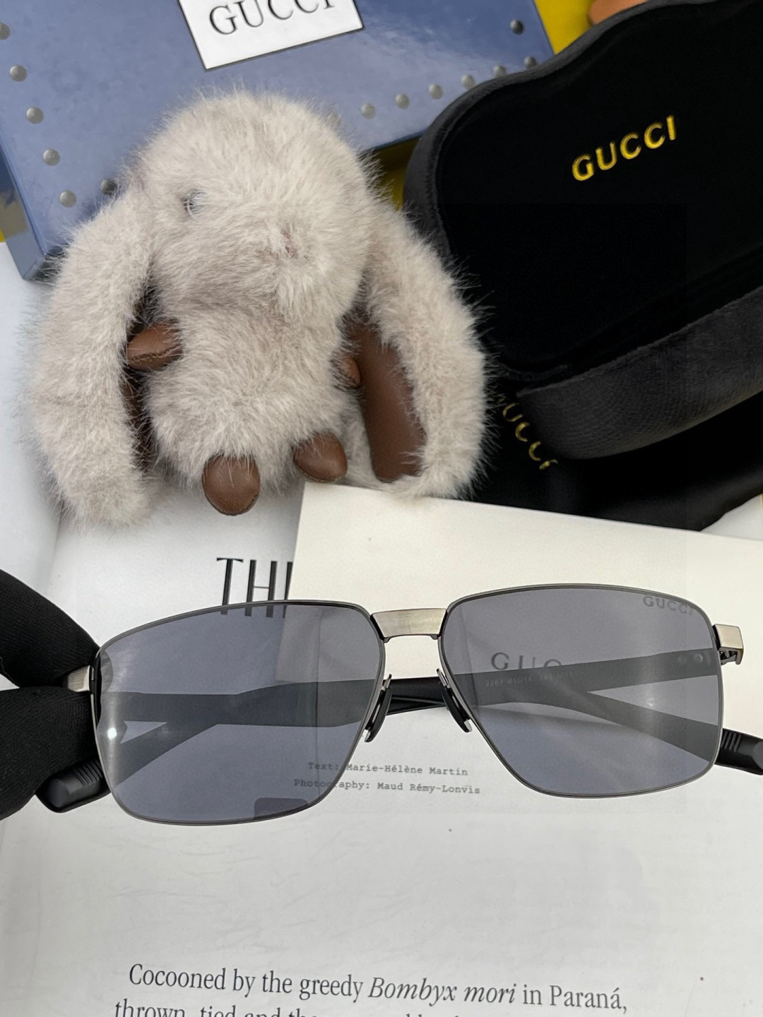 GUCCI 男款炫彩飞行员偏光太阳镜 ❤️材质：高清尼龙加厚卡槽高清偏光镜片 🌹无边框镜架💕颜👍型号：G