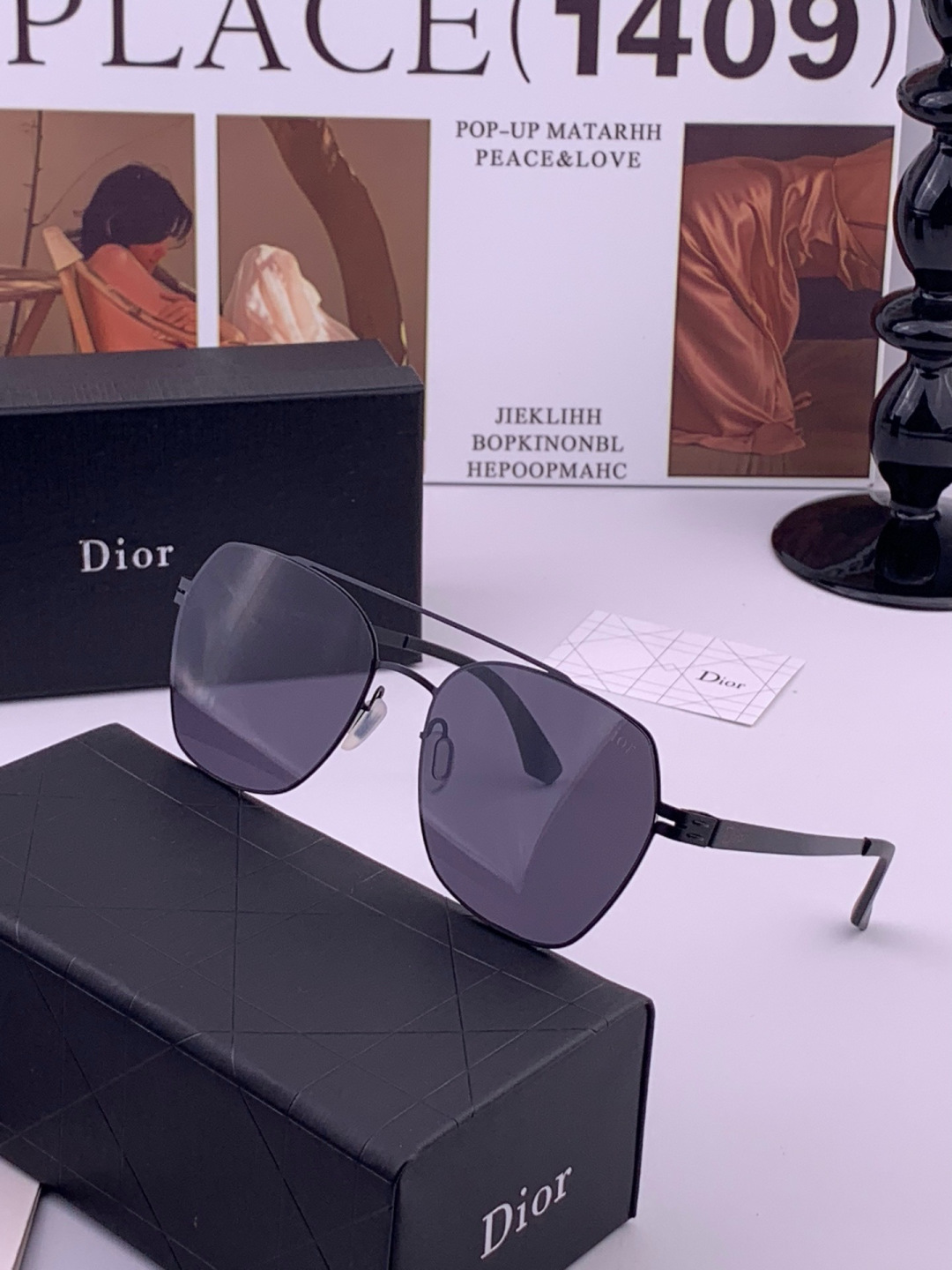 DIOR-迪奥  新款超轻无螺丝压不坏系列情侣款太阳镜高清尼龙镜片 商务旅行版 绅士高清太阳眼镜 （舒适