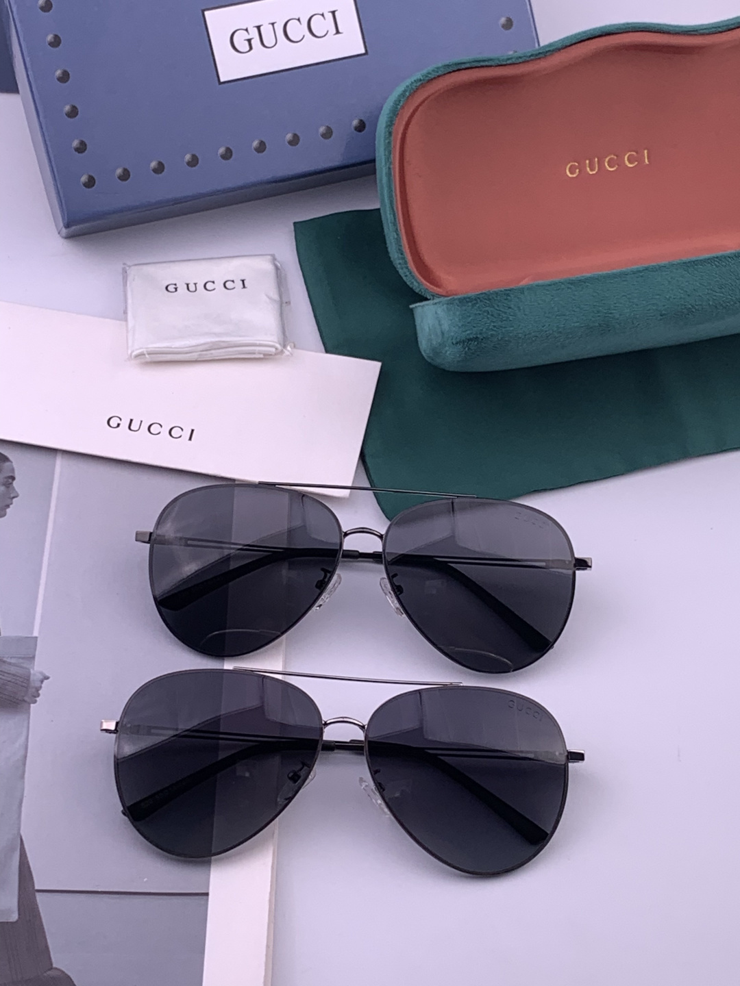 GUCCI 男款炫彩飞行员偏光太阳镜 ❤️材质：高清尼龙加厚卡槽高清偏光镜片 🌹无边框镜架💕颜👍型号：G