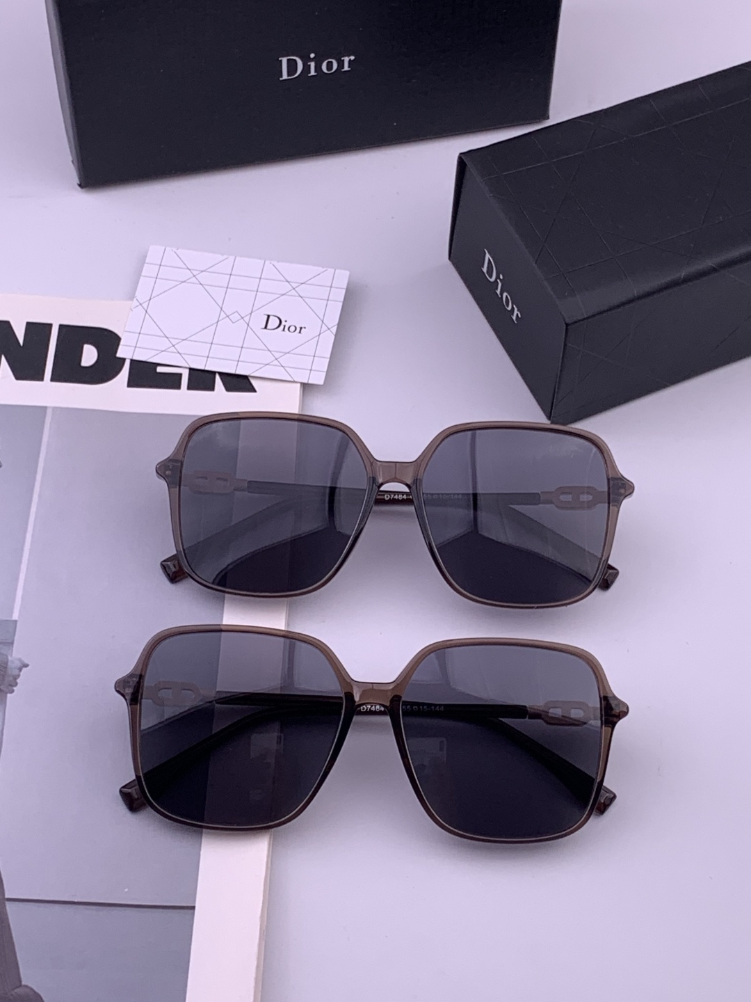 🔺 【DIOR】开春新款 潮流爆款 时尚圆框偏光太阳镜 高品质 佩戴舒适 网红潮款墨镜 女士高清加厚偏光