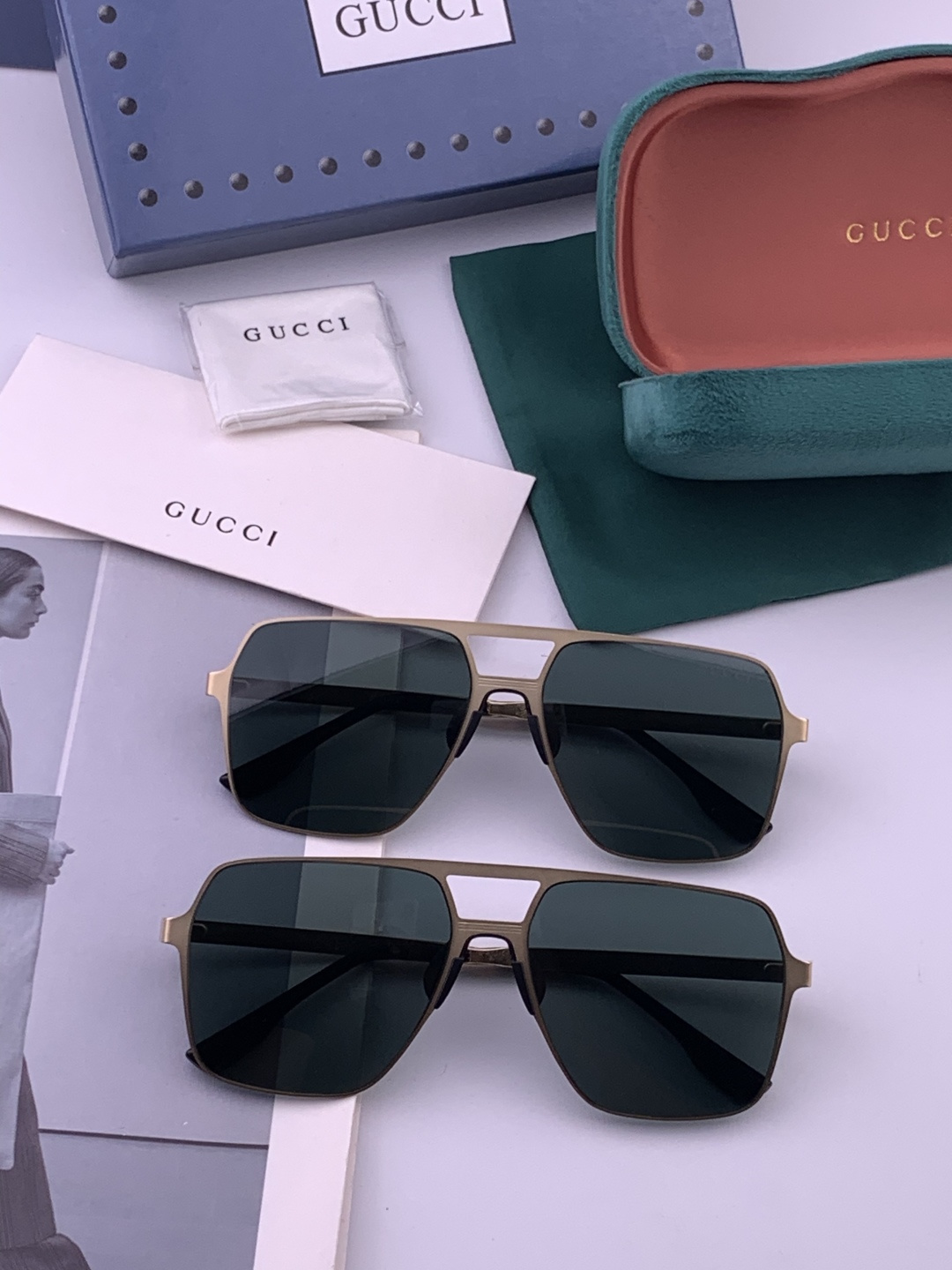 GUCCI 男款炫彩飞行员偏光太阳镜 ❤️材质：高清尼龙加厚卡槽高清偏光镜片 🌹无边框镜架💕颜👍型号：G