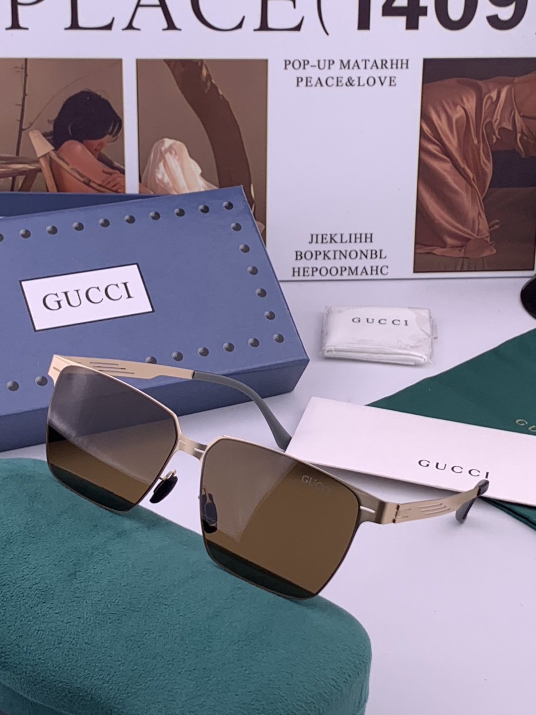 GUCC* 新款男女情侣款太阳iP电镀永不褪色 卖点：超轻超有弹性整幅眼镜无螺丝重要的是压不坏、镜片：高