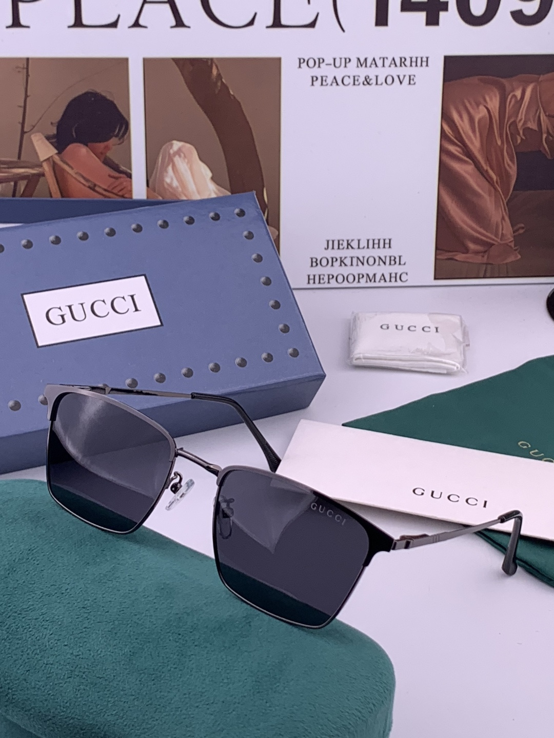 Gucci 🔥  高品质男女款墨镜   👍 进口宝丽来偏光镜片  🔥蛤蟆镜 开车钓鱼都可 🔥百搭显瘦墨镜