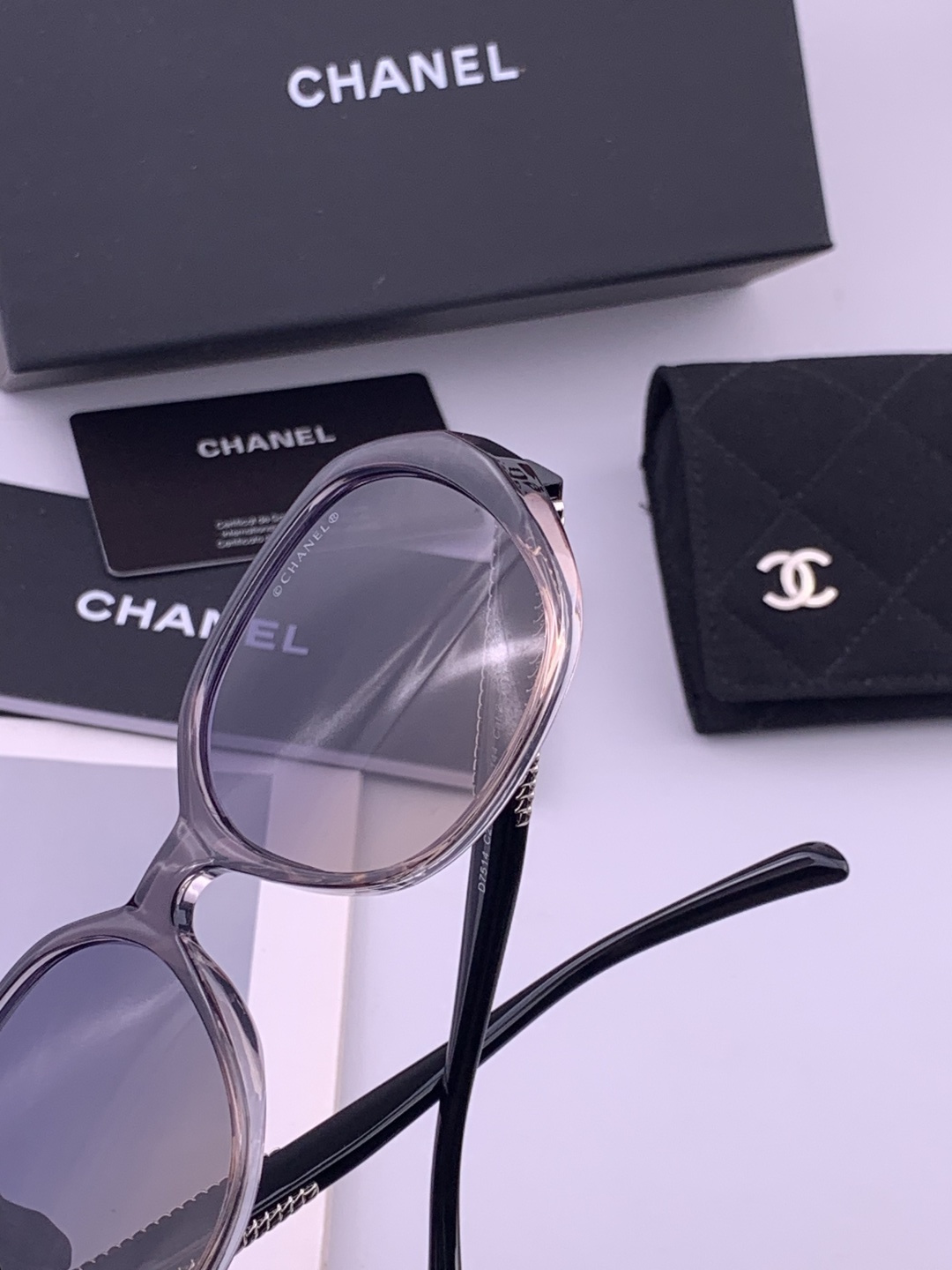 【CHANEL】香奈儿 新款山茶花潮流爆款 时尚圆框高清偏光太阳镜 佩戴舒适 网红潮款墨镜  ♥️♥️型