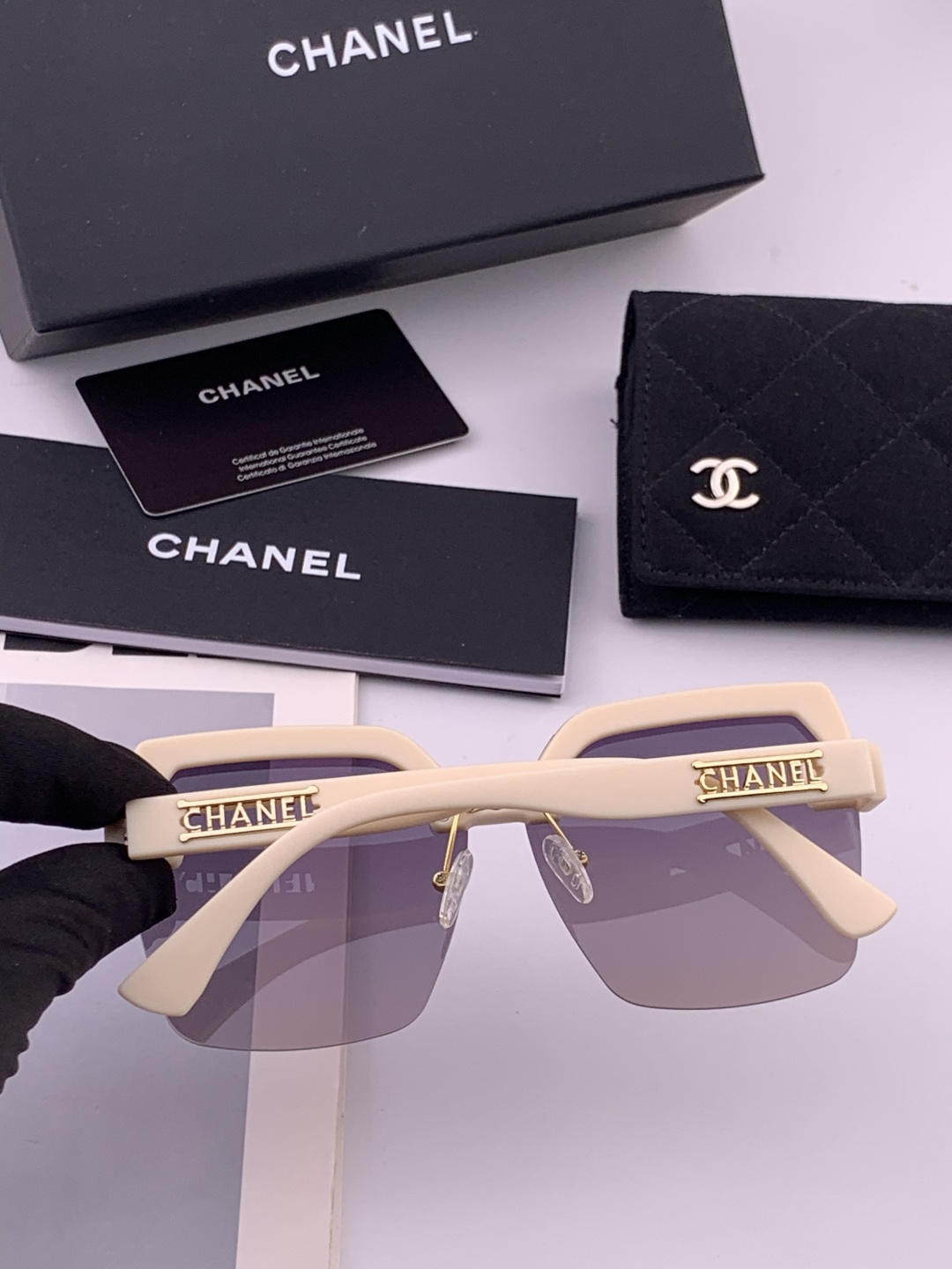 【CHANEL】香奈儿 新款潮流爆款 时尚方框太阳镜 佩戴舒适 网红潮款墨镜  女士高清加厚偏光太阳镜🕶