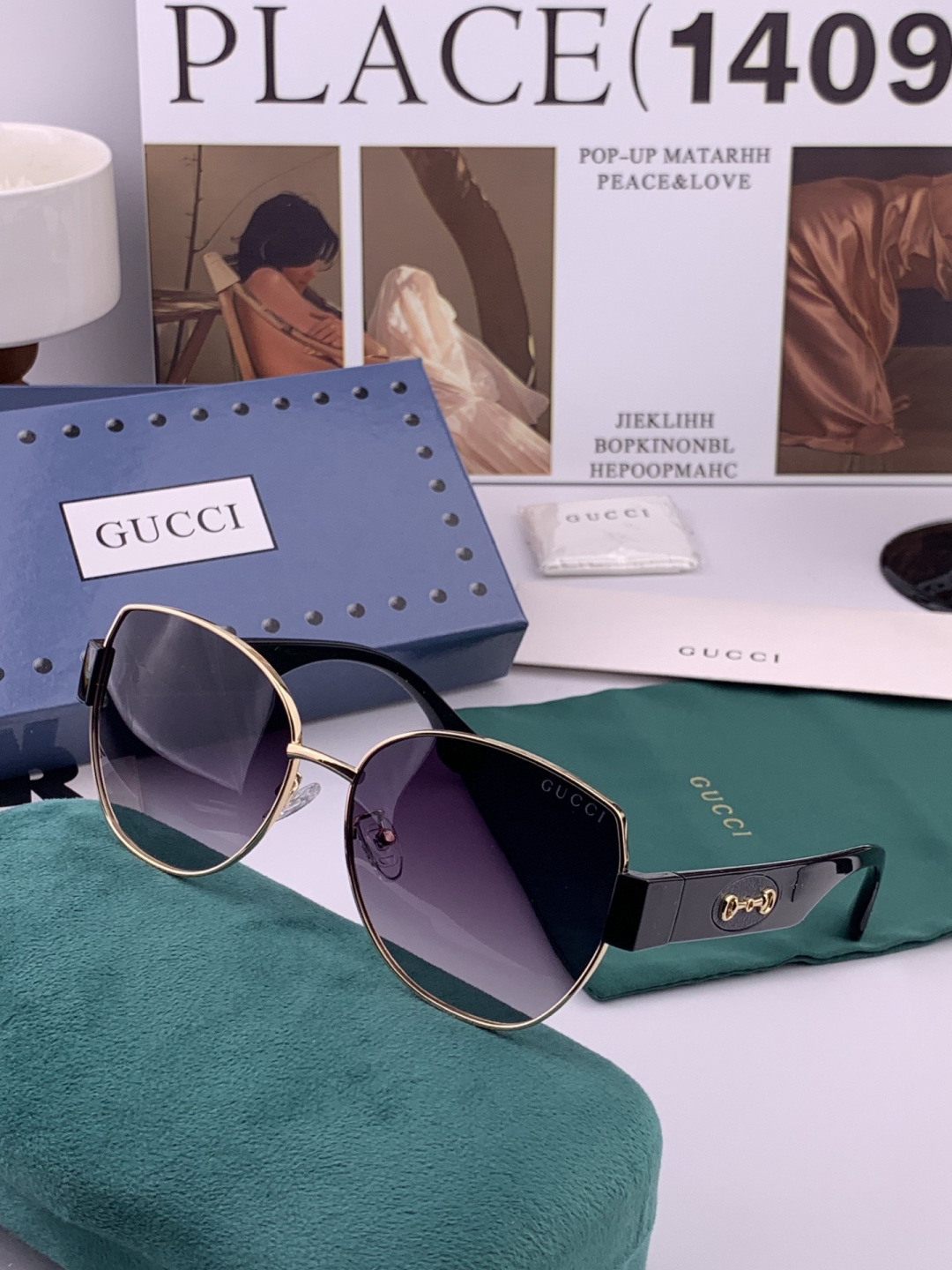 GUCCI 开春新款 最新款方框太阳镜 各路网红纷纷带起气场满分‼️ 俏皮甜美.上脸效果更佳.金属质感超