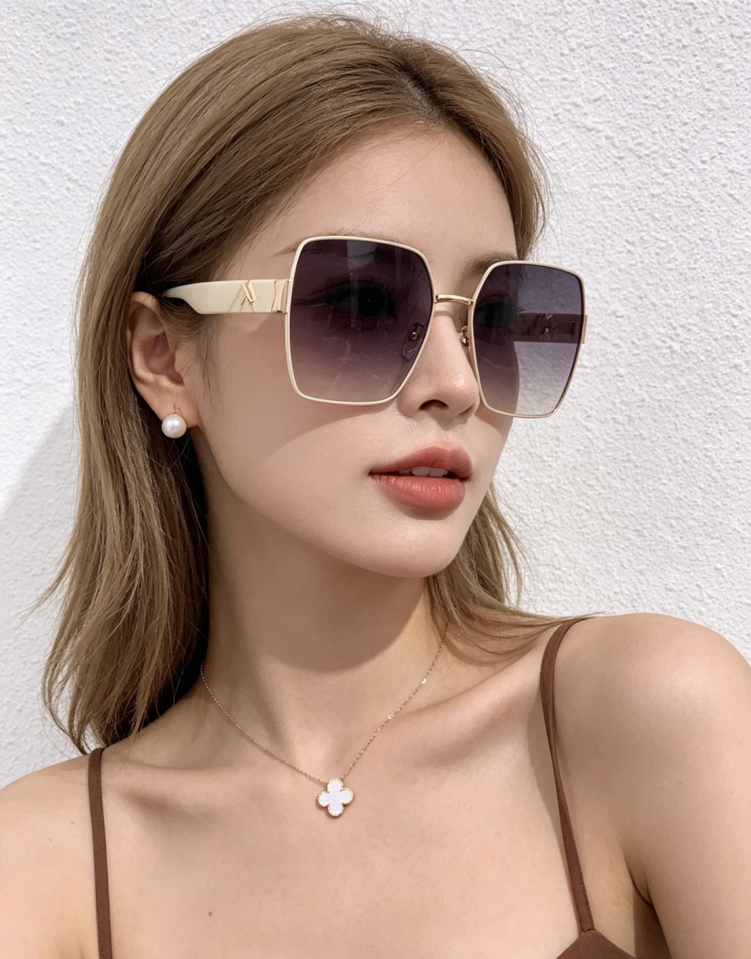 【TR偏光系列】Gucci   经典的大框设计，情侣款不挑脸型，无论搭配大衣还是连衣裙都非常显气质偏光镜