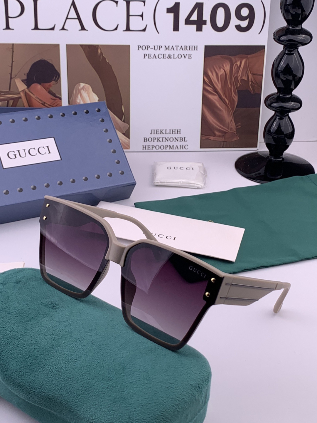 GUCCI 开春新款 最新款方框太阳镜 各路网红纷纷带起气场满分‼️ 俏皮甜美.上脸效果更佳.金属质感超