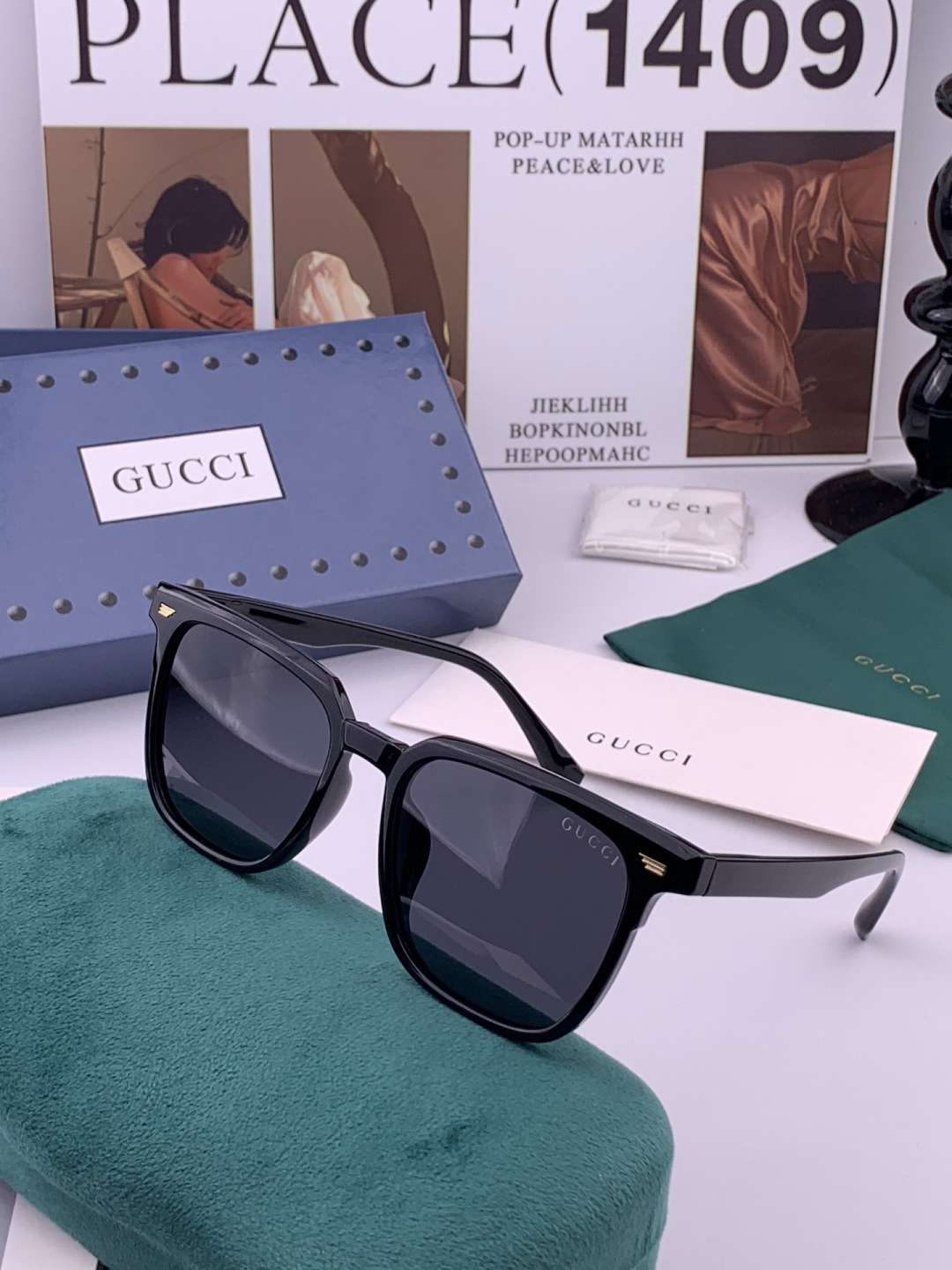 Gucci   情侣款 经典的方框设计，不挑脸型，无论搭配大衣还是连衣裙都非常显气质高清偏光镜片预防紫外