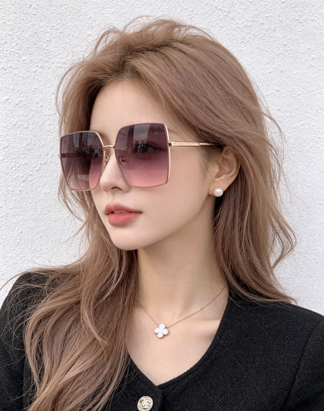 香奈儿🇮🇹时尚潮流奢华装饰太阳眼镜 尼龙偏光高清太阳镜明星海报款 超高复杂工艺 立体质感十足 👍🏻认真看