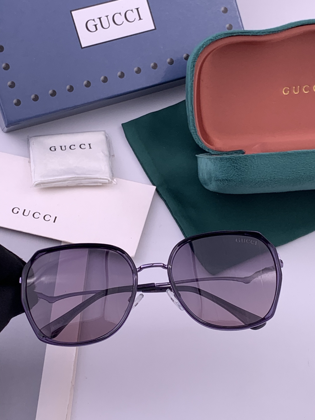 🔺 【GUCCI】开春新款 潮流爆款 时尚方框偏光太阳镜 高品质 佩戴舒适 网红潮款墨镜 女士高清尼龙偏