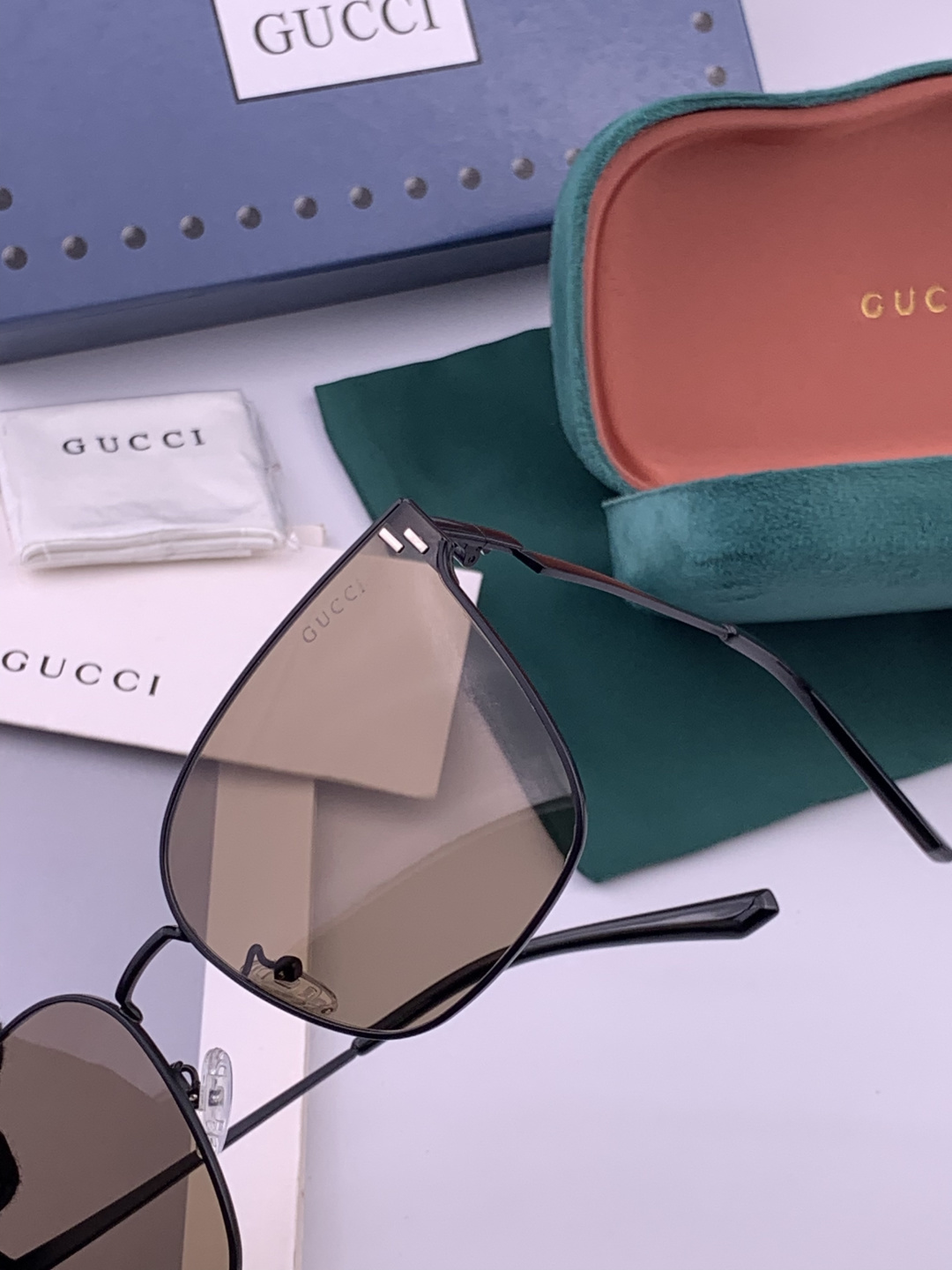 🔺 【GUCCI】开春新款 潮流爆款 时尚太阳镜 高品质 佩戴舒适 网红潮款墨镜 型号：G2660