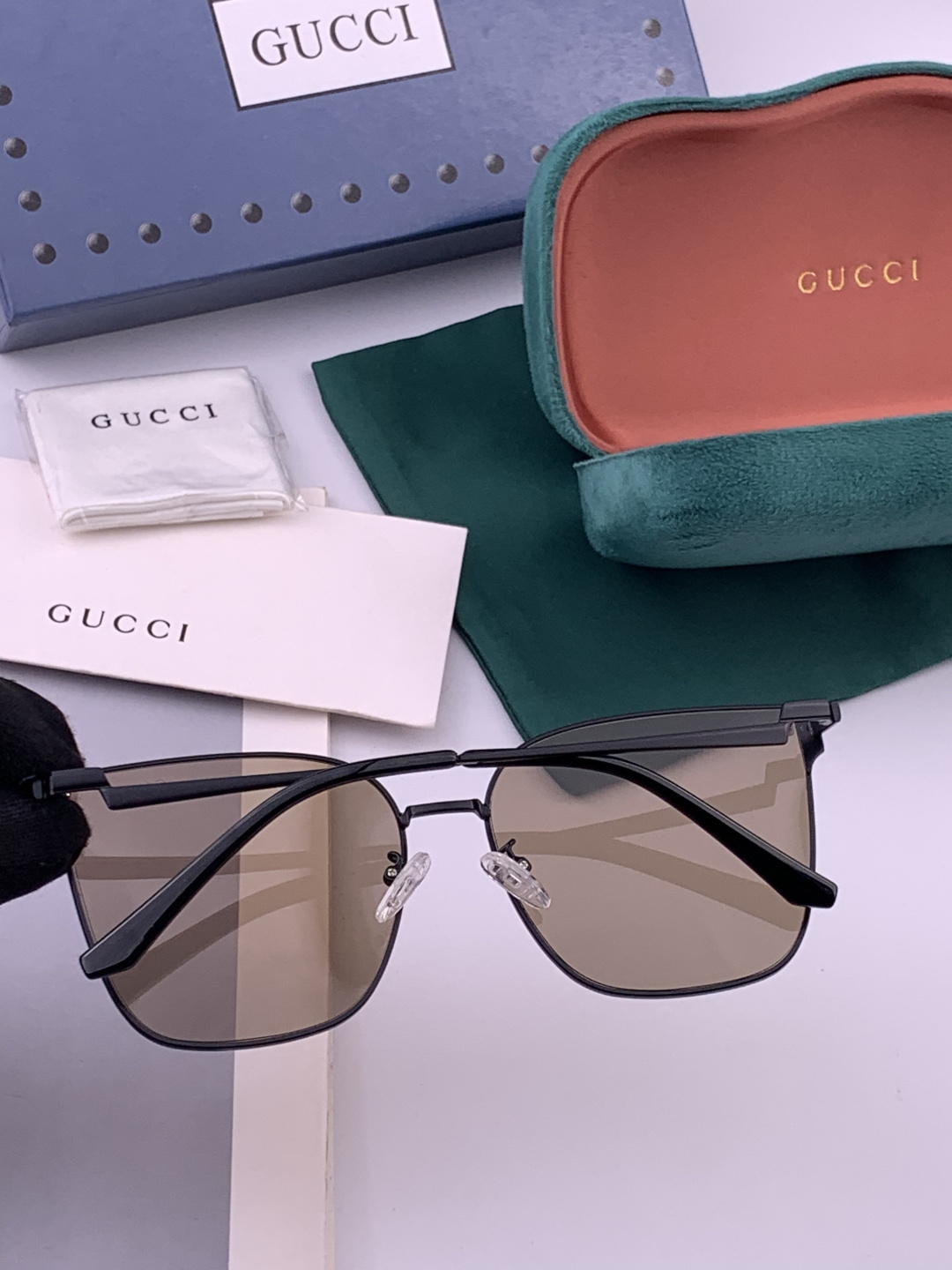 🔺 【GUCCI】开春新款 潮流爆款 时尚太阳镜 高品质 佩戴舒适 网红潮款墨镜 型号：G2660
