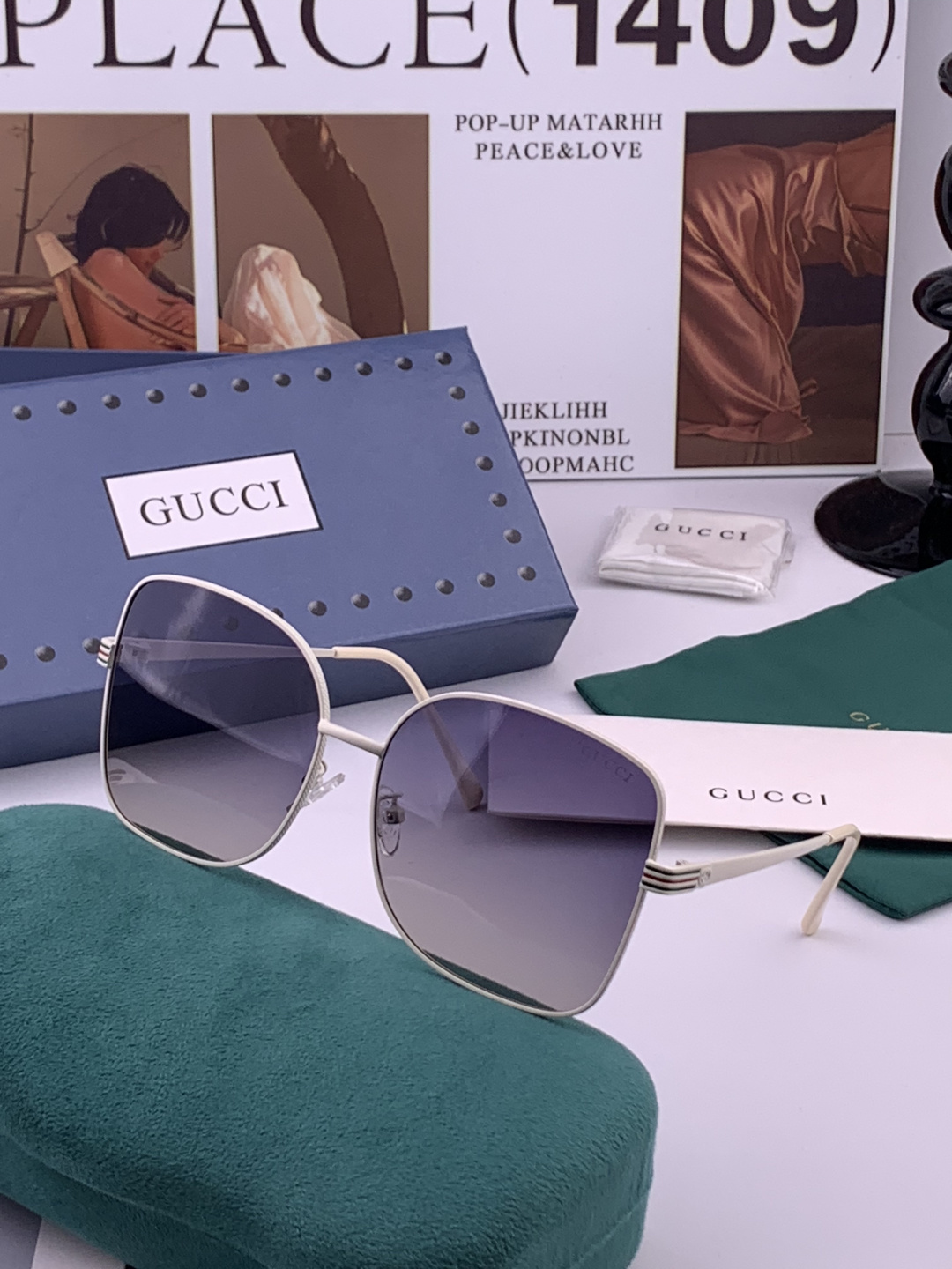 GUCCI 开春新款 最新款方框太阳镜 各路网红纷纷带起气场满分‼️ 俏皮甜美.上脸效果更佳.金属质感超
