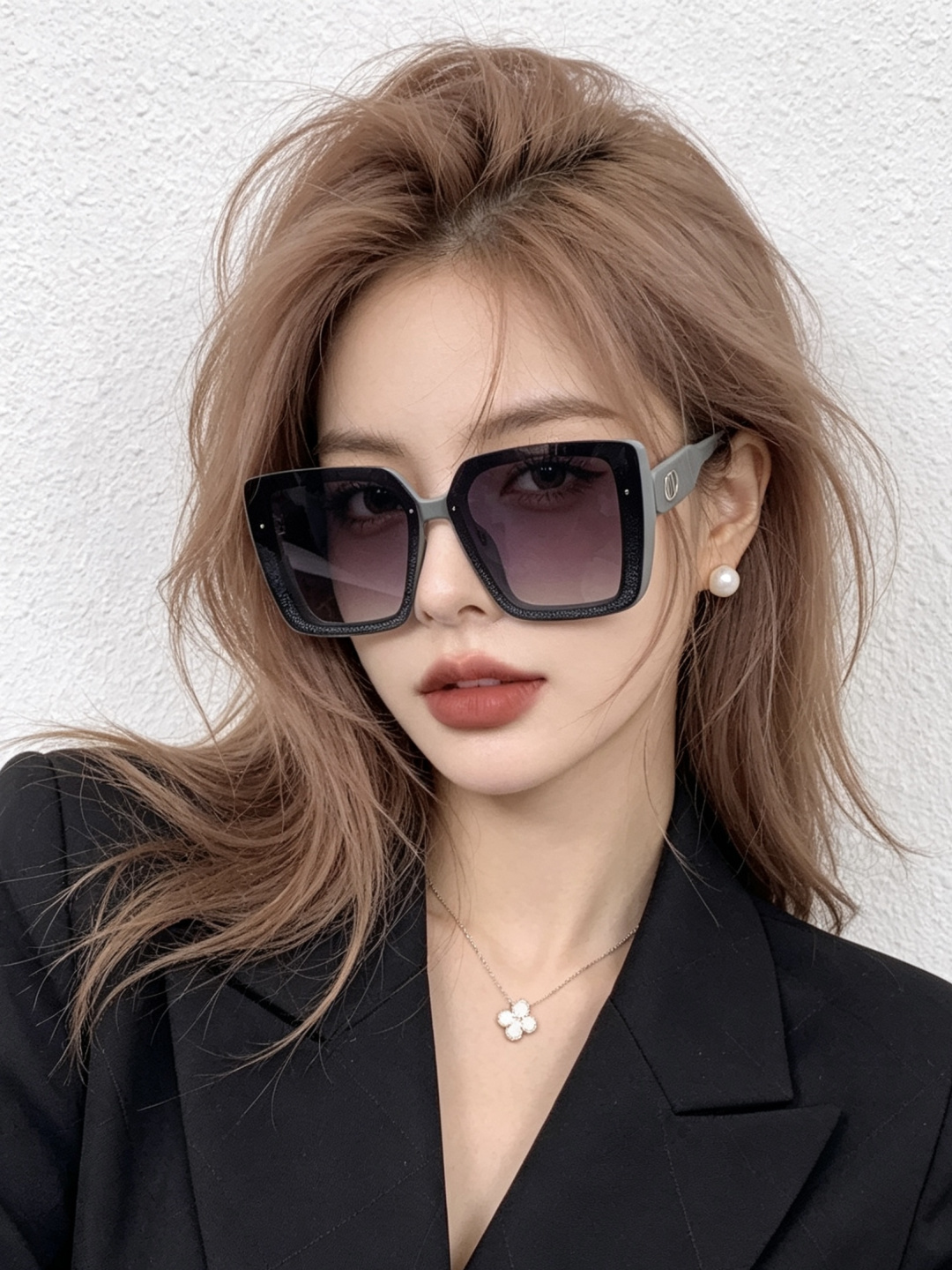 🔺 【DIOR-迪奥】开春新款 潮流爆款 时尚方框偏光太阳镜 高品质 佩戴舒适 网红潮款墨镜 型号：D6
