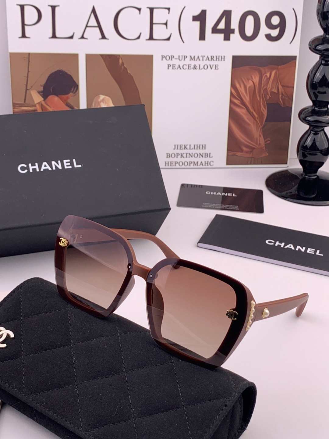🔺CHANEL🔻官方早春新款，众多明星同款[色]香奈儿‼️‼️新款大框偏光墨镜 ，镜腿LOGO小珍珠🌈🌈