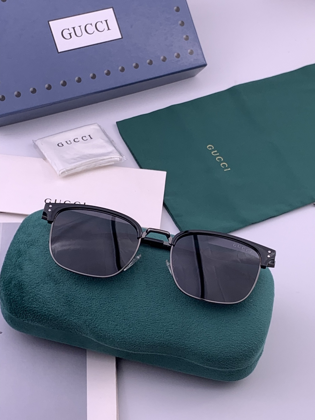 🔺 【GUCCI-偏光太阳镜】开春新款 潮流爆款 时尚方框偏光太阳镜 高品质 佩戴舒适 网红潮款墨镜 女