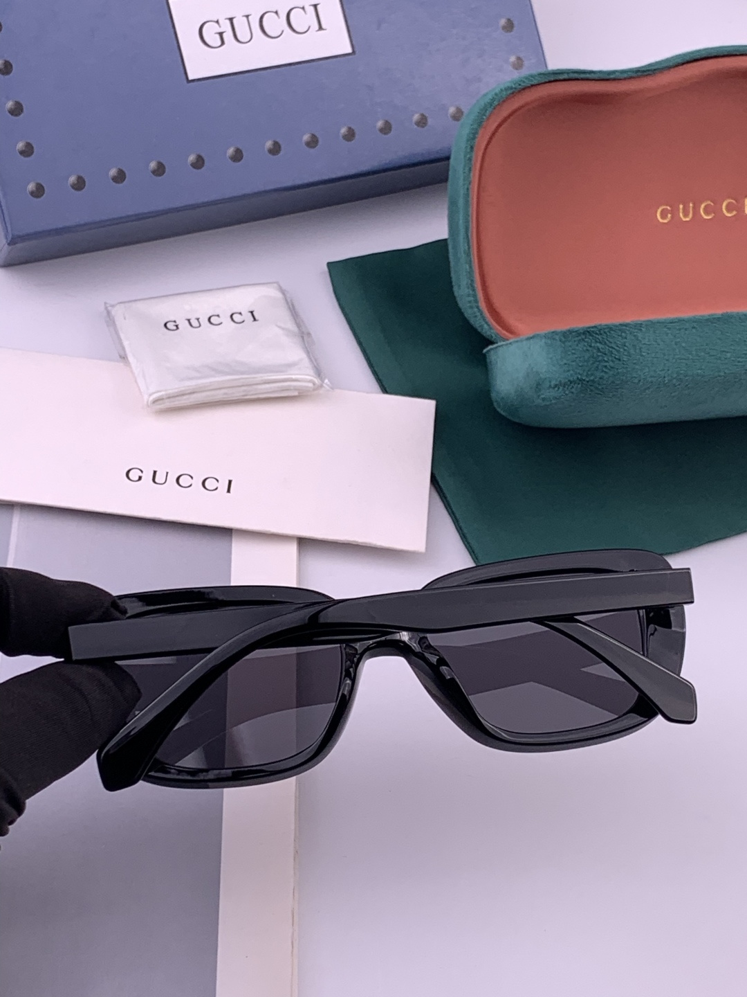🔺 【GUCCI】开春新款 潮流爆款 时尚方框偏光太阳镜 高品质 佩戴舒适 网红潮款墨镜 型号：G590