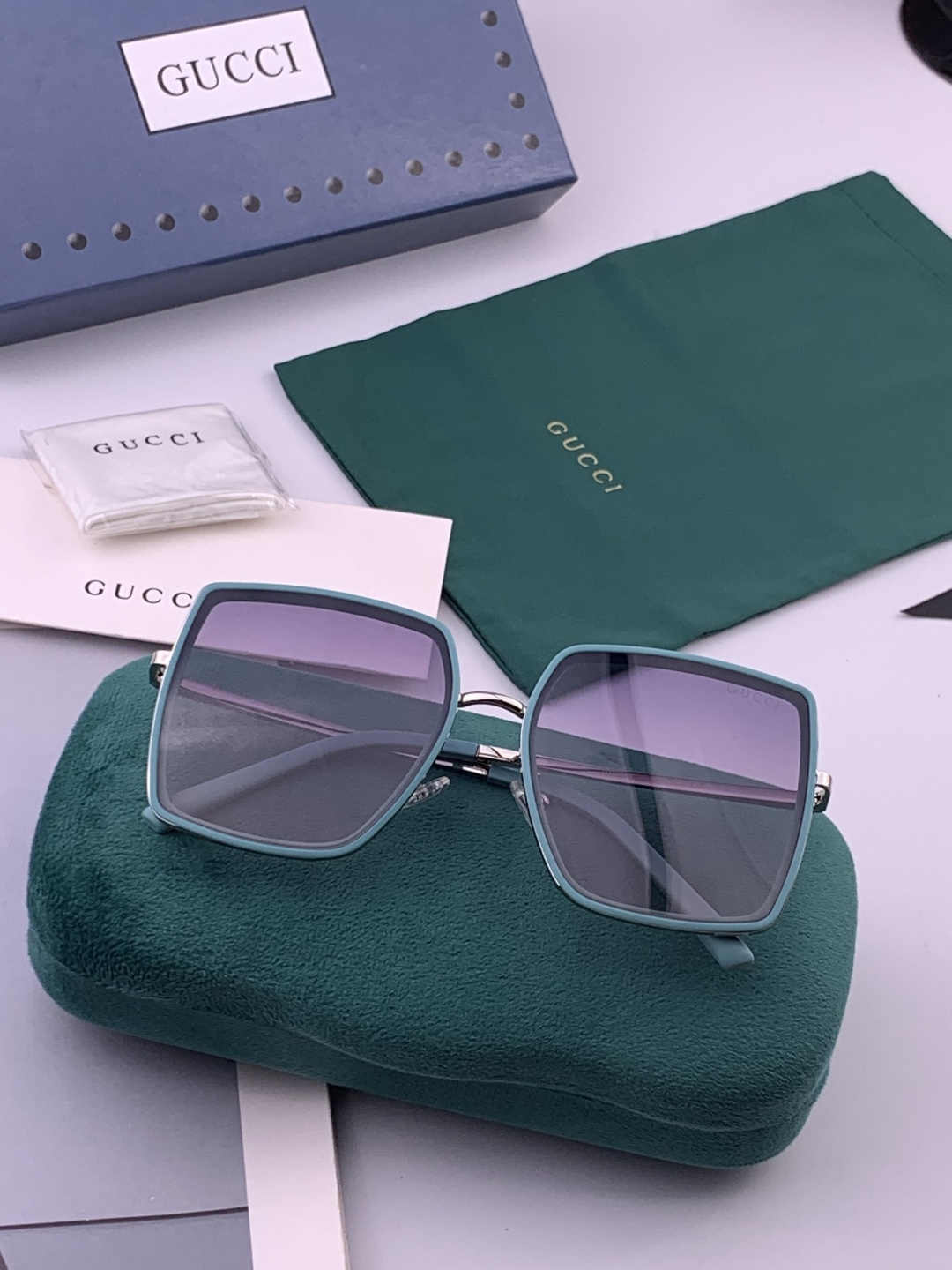 🔺 【GUCCI】开春新款 潮流爆款 时尚方框偏光太阳镜 高品质 佩戴舒适 网红潮款墨镜 女士高清偏光太