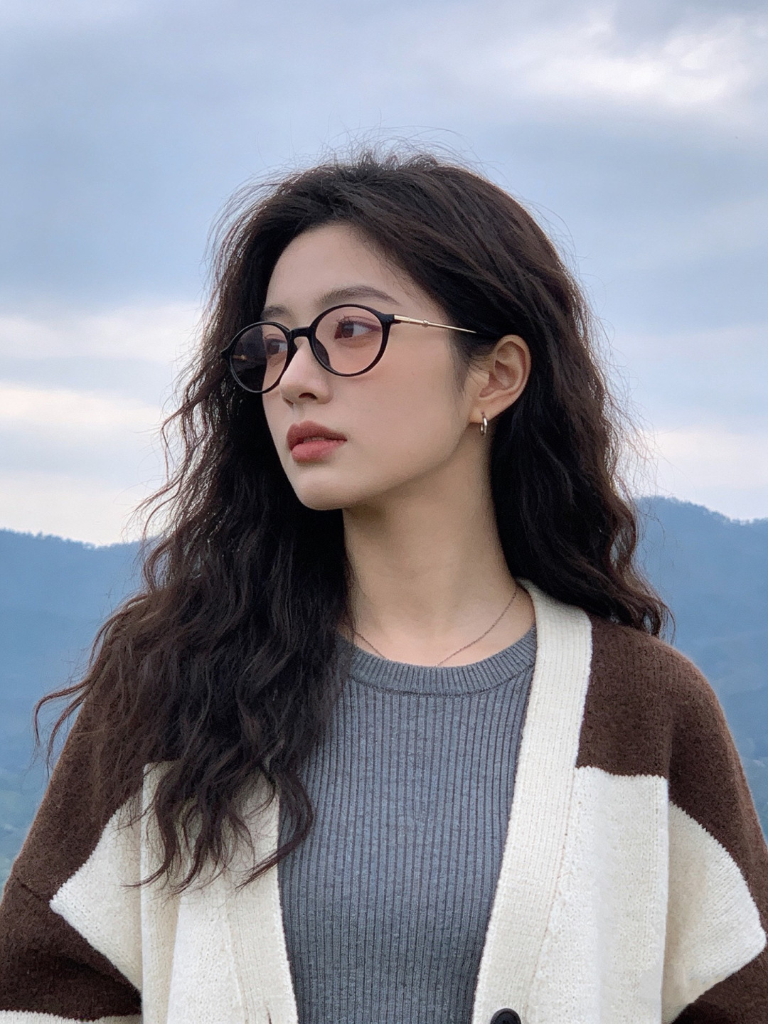 【CHANEL】香奈儿 新款潮流爆款 时尚太阳镜 佩戴舒适 网红潮款墨镜  女士高清加厚偏光太阳镜🕶️ 