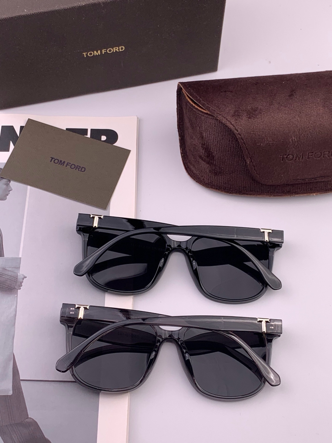【TOMFORD】汤姆福特 爆款来袭！经典火爆作品 重磅出击 ！超经典偏光眼镜，时刻展现时尚大牌风范！我