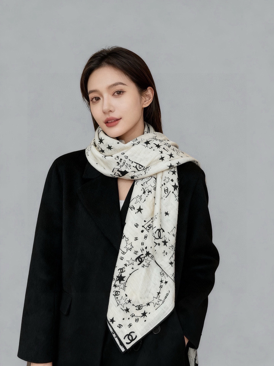 Chanel ~新品～【140顶级丝绒双面同色】繁星点点与双C的完美结合适合各种场合搭配使用黑白两色经典